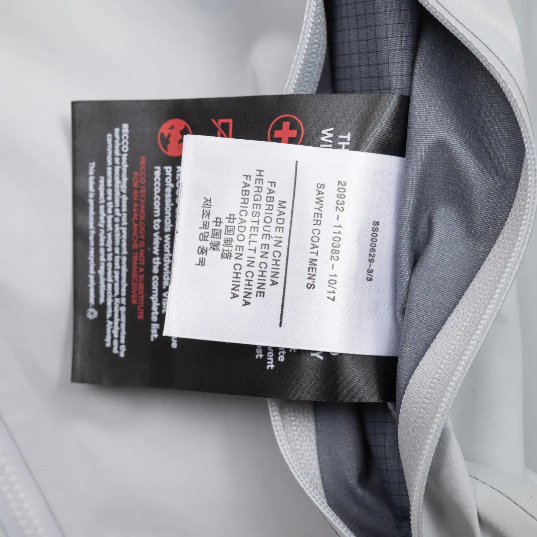 Beta SL GORE-TEX Shell Jacket D34023669 — view 11