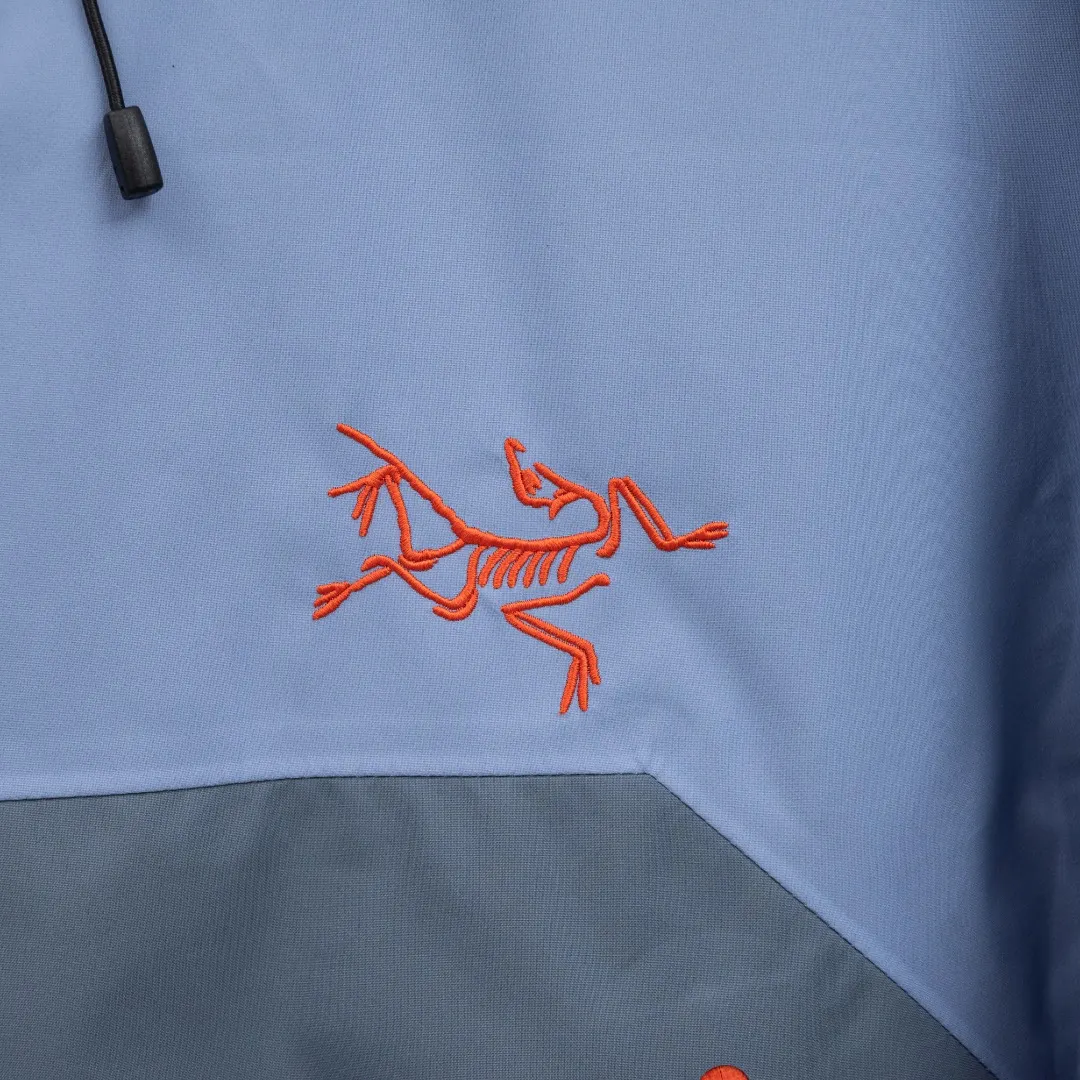 Beta SL GORE-TEX Hooded Shell Jacket D34023666 — view 5