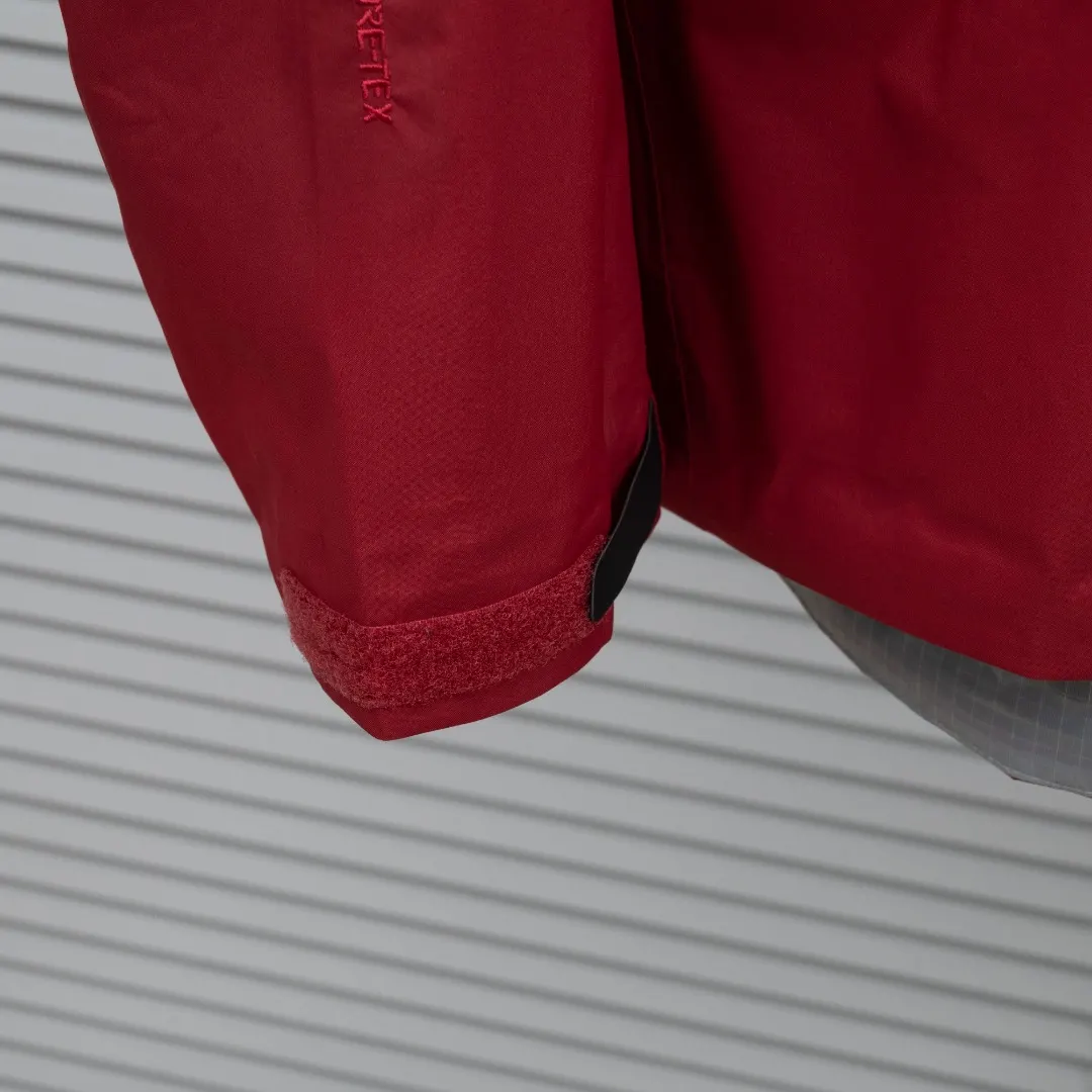 Beta Lightweight GORE-TEX Hooded Shell Jacket D34023667 — view 7