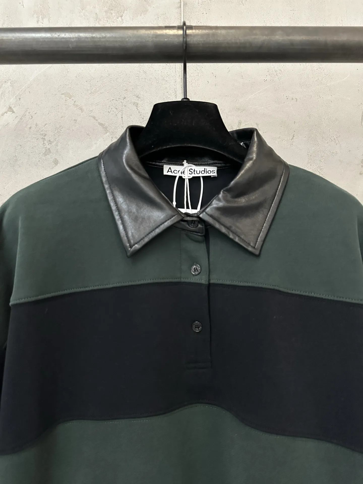 Striped Polo-Collar Sweatshirt with Leather Trim D35020504 — view 5