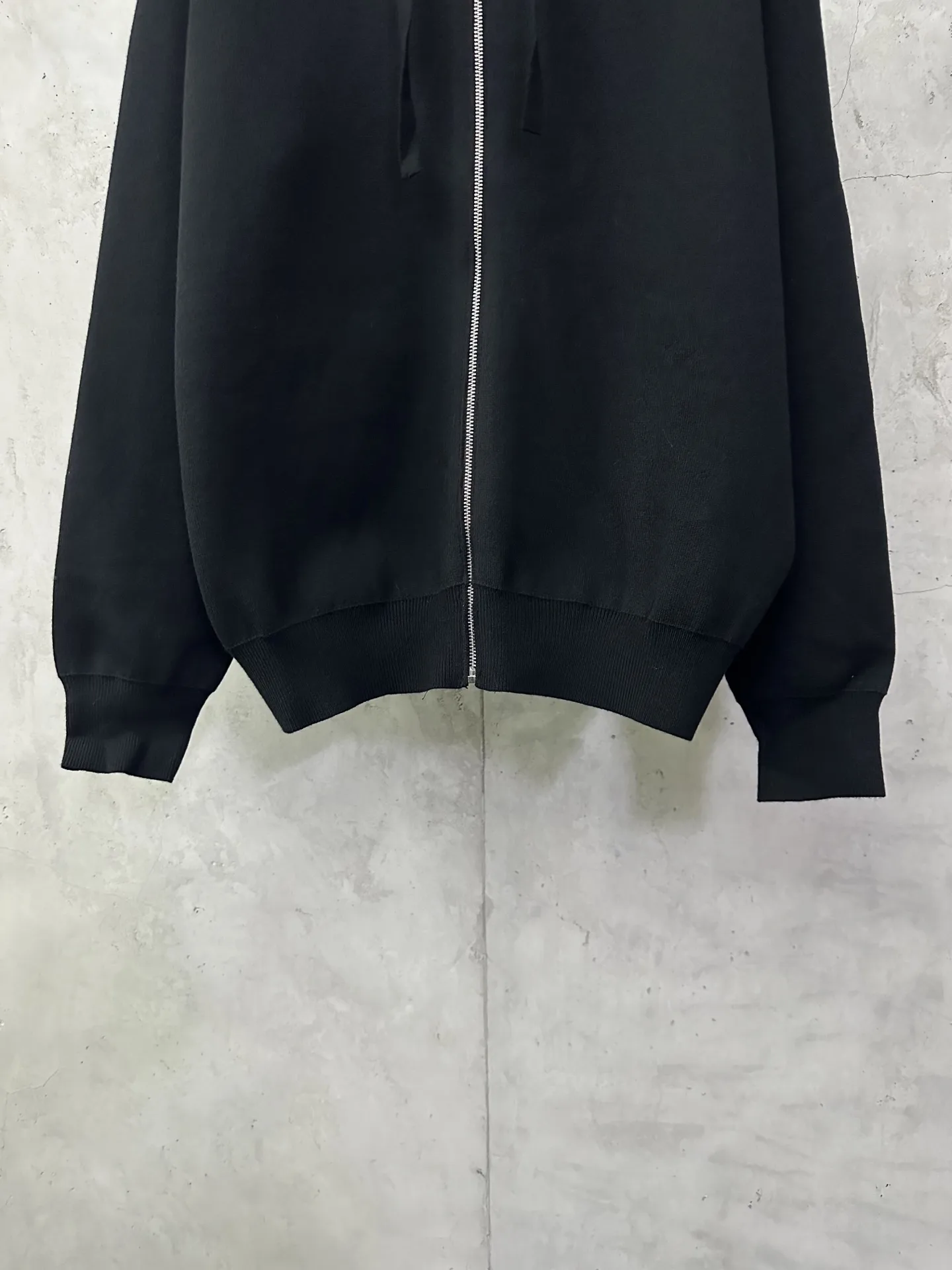 Logo-Embroidered Merino Wool Zip-Up Hoodie D35023088 — view 4