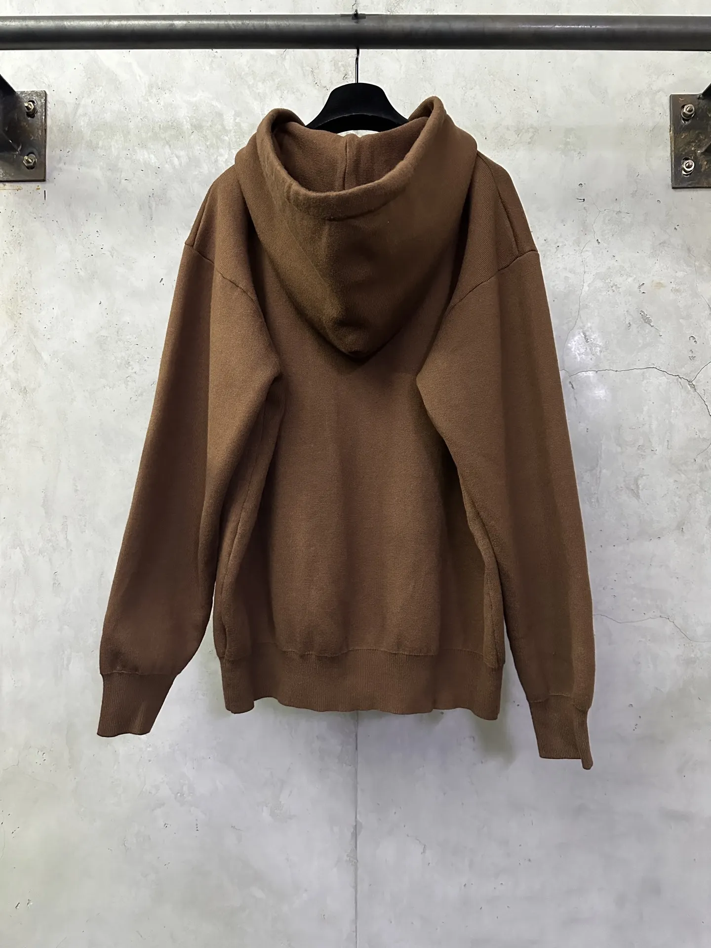 Leather-Patch Merino Wool Zip-Up Hoodie D35023138 — view 2