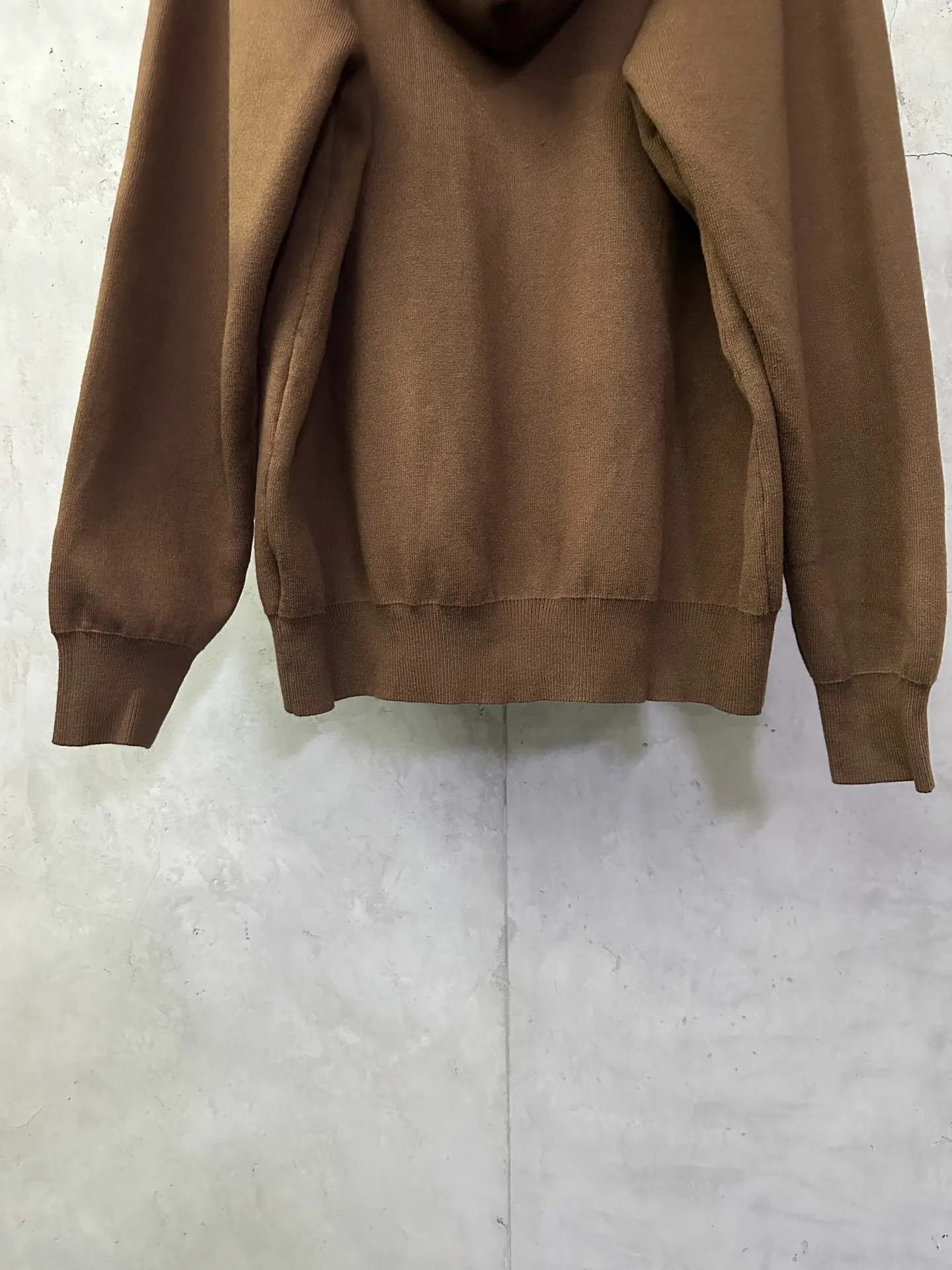 Leather-Patch Merino Wool Zip-Up Hoodie D35023138 — view 6