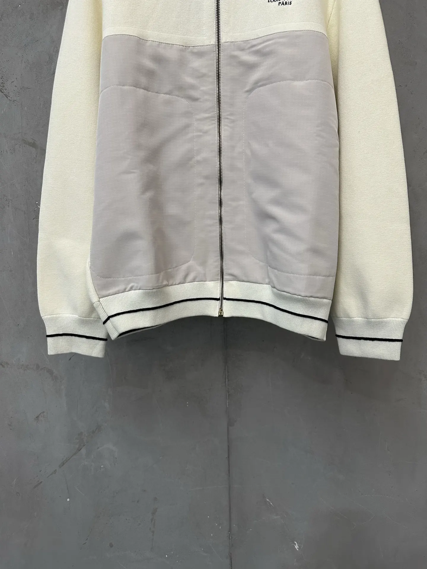 Logo Embroidered Hybrid Knit Zip-Up Cardigan D35023080 — view 4