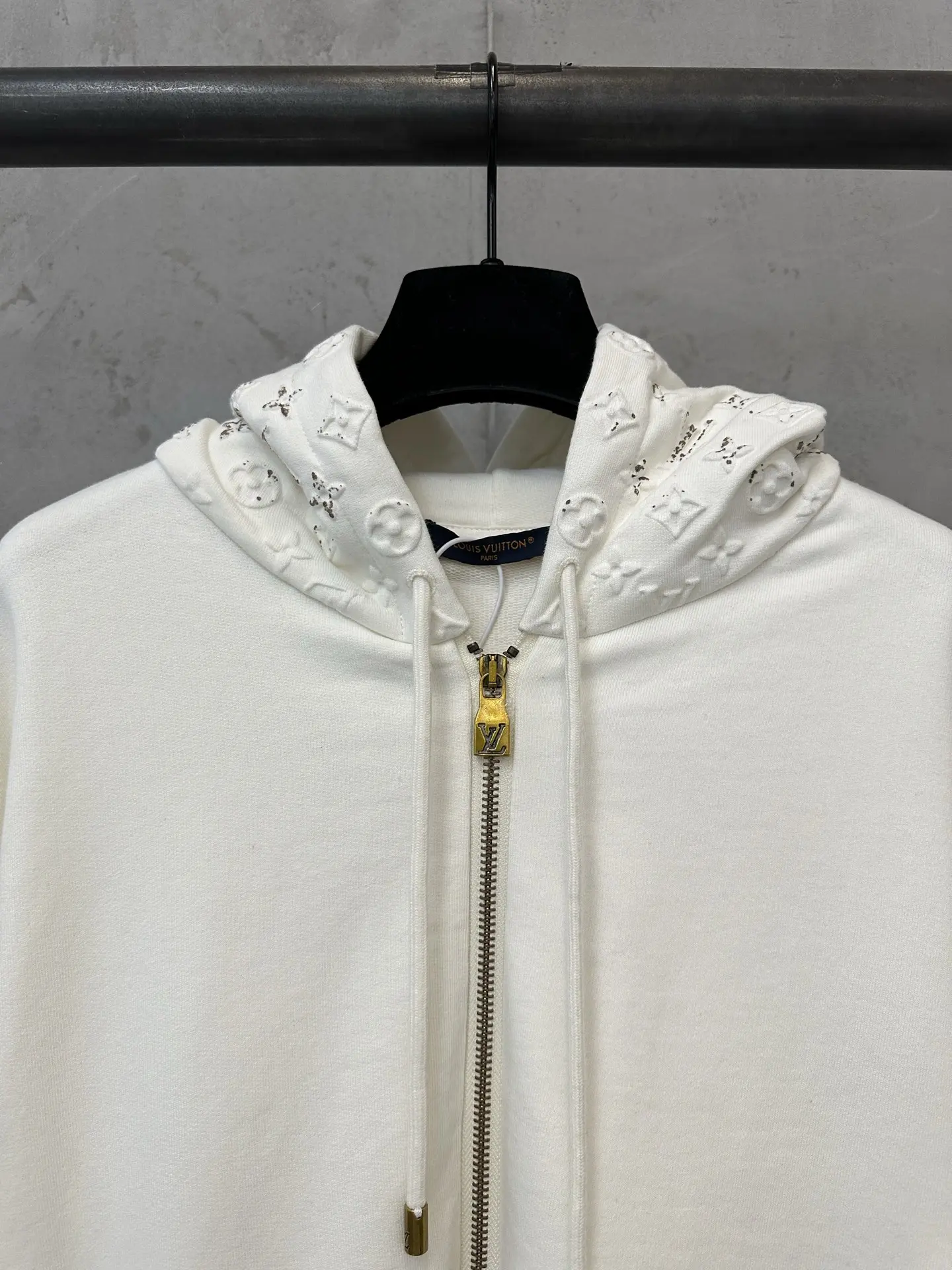 Monogram Embossed Zip-Up Hoodie D35020511 — view 5