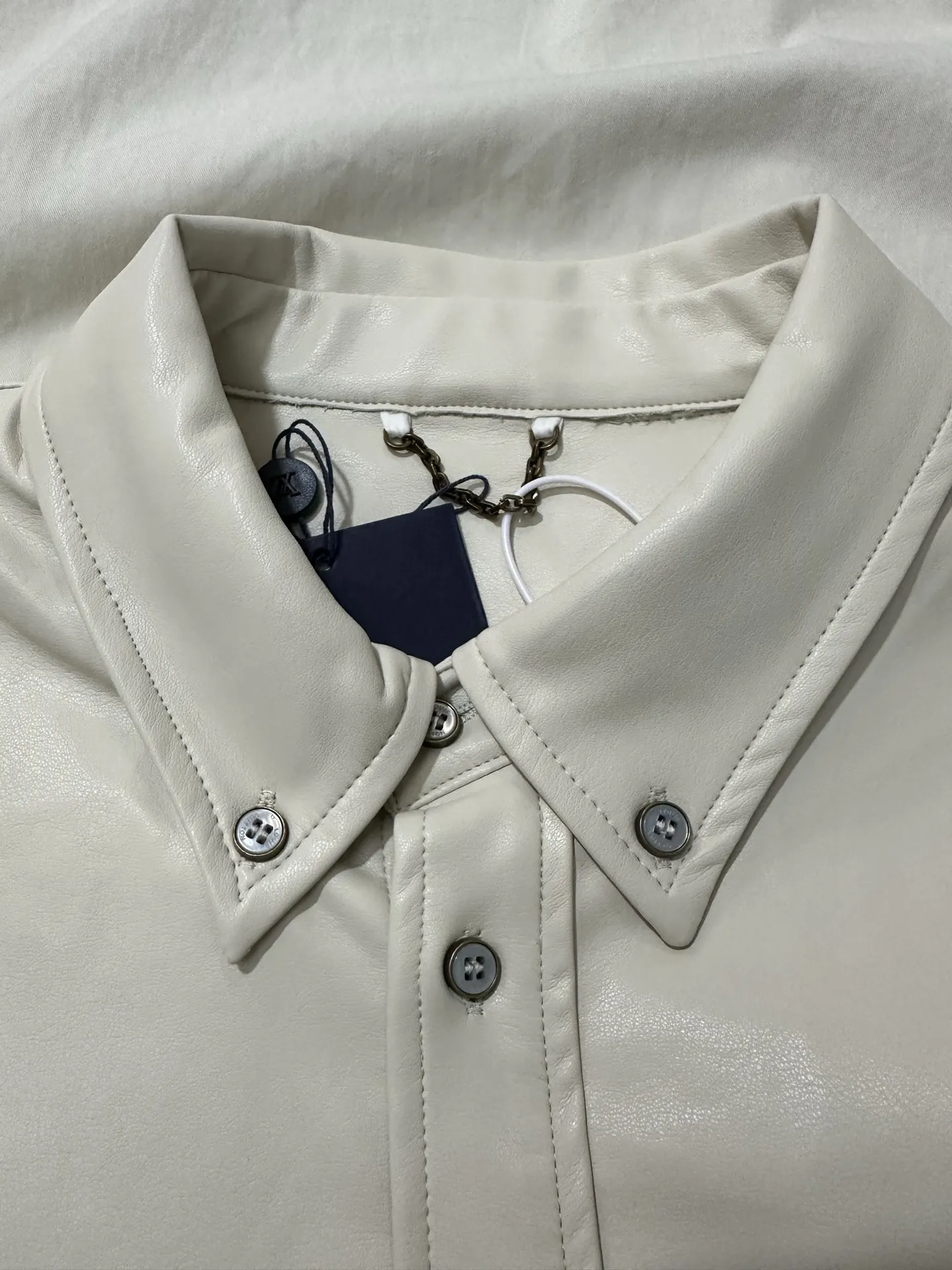 LV Faux Leather Embroidered Overshirt D35020473 — view 6