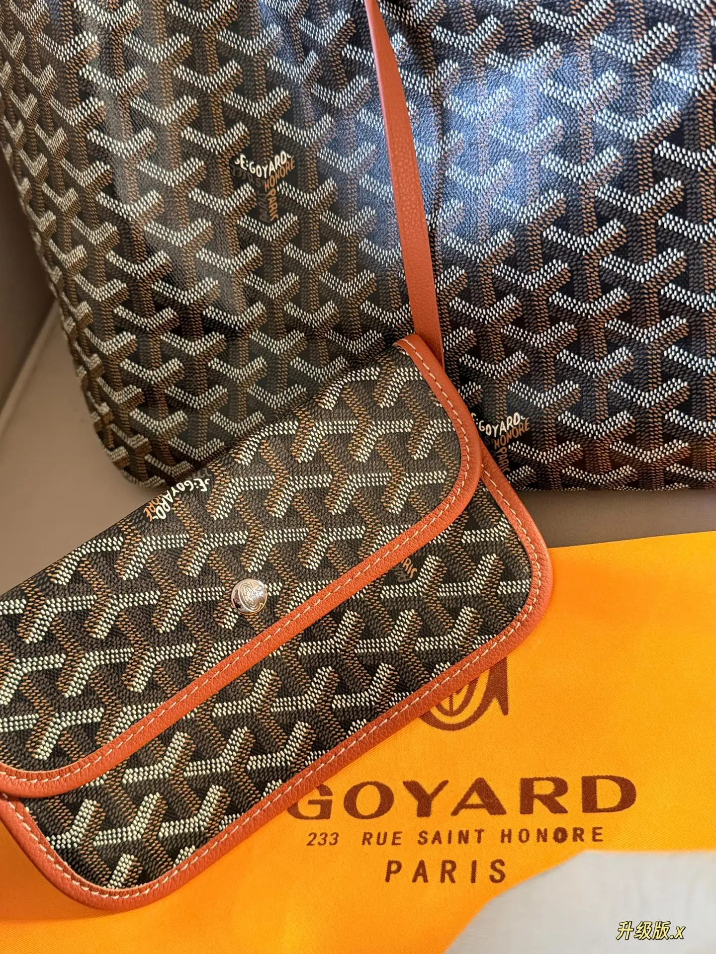 Goyardine Monogram Tote Bag D35518422 — view 8
