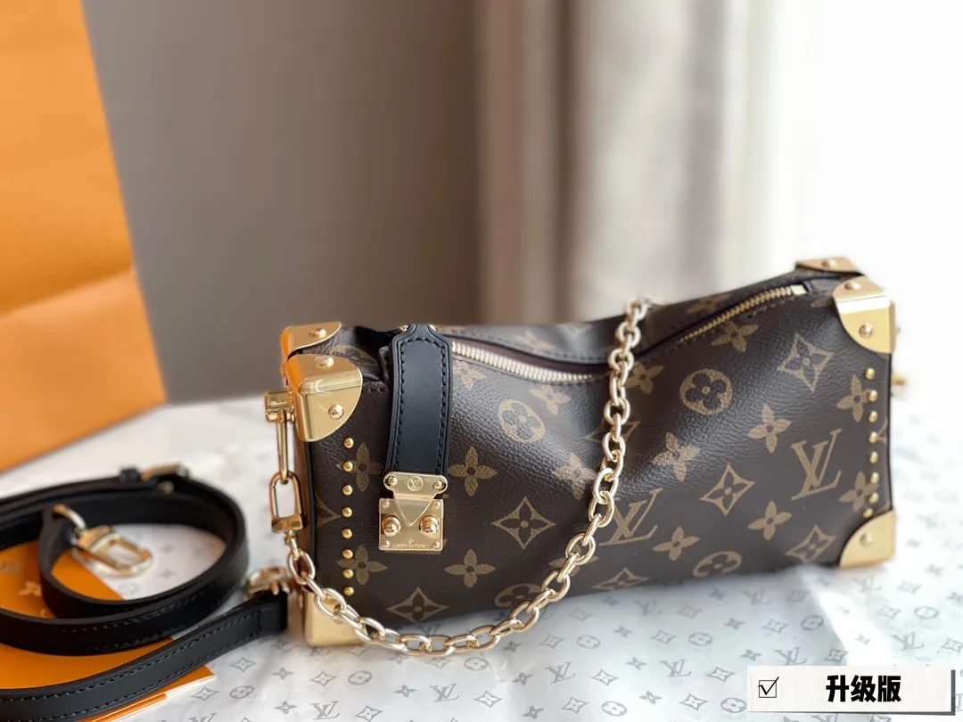 Louis Vuitton Monogram Soft Trunk Bag D35518511 — view 2