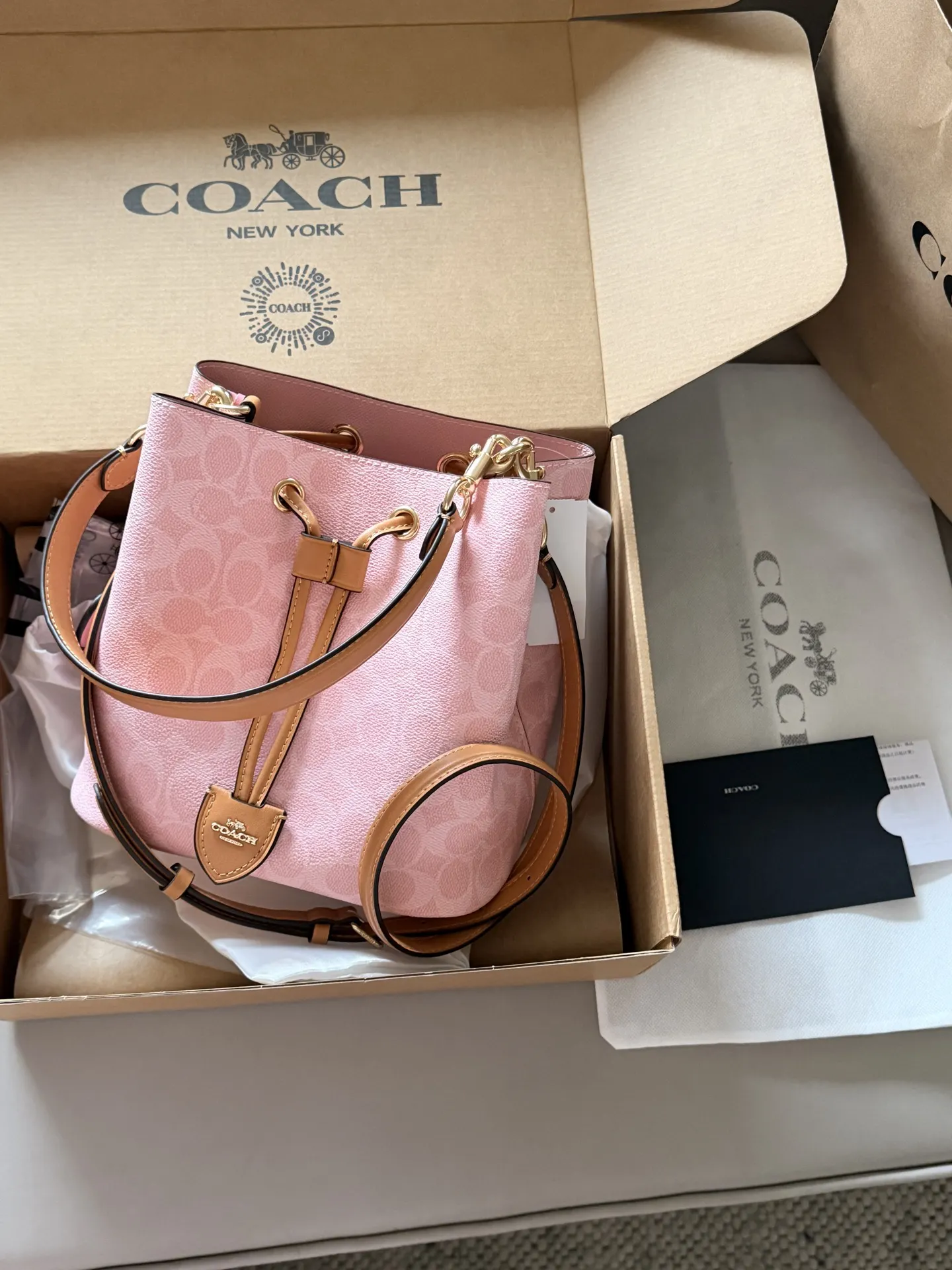 Coach Rowan Monogram Bucket Bag D35518406 — view 2