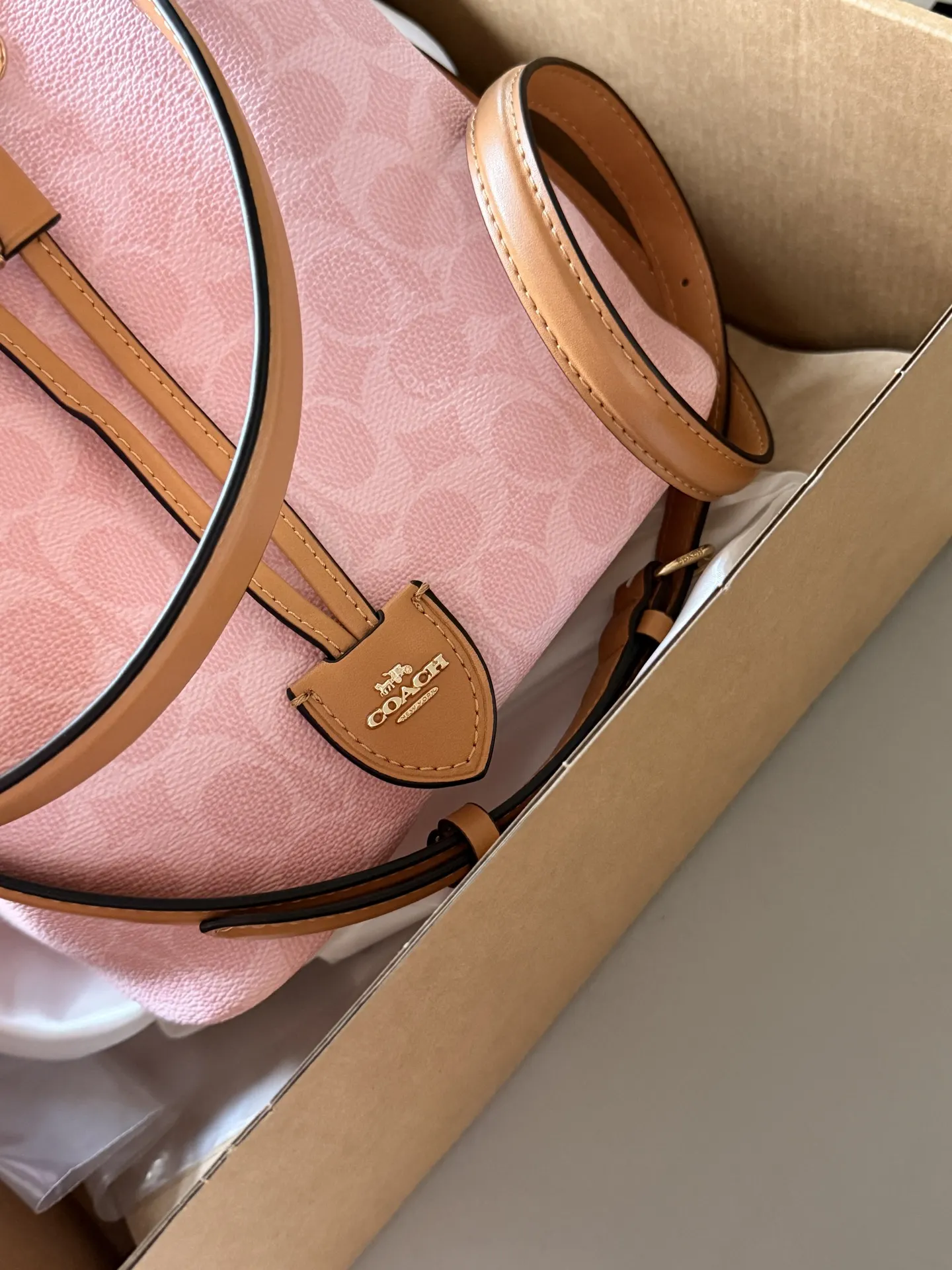 Coach Rowan Monogram Bucket Bag D35518406 — view 3