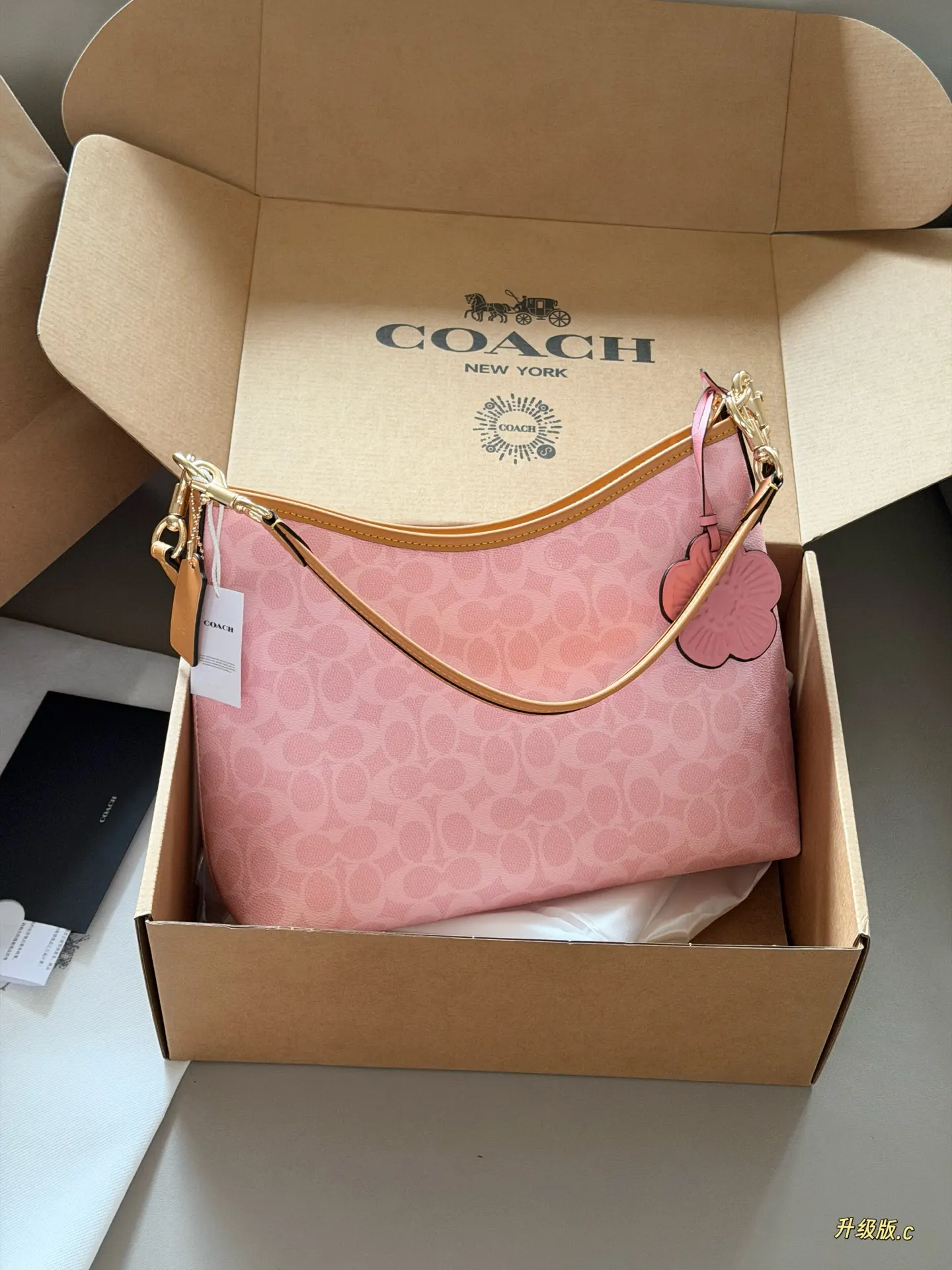 Coach Laurel Hobo Bag in Signature Canvas D35518408 — view 2