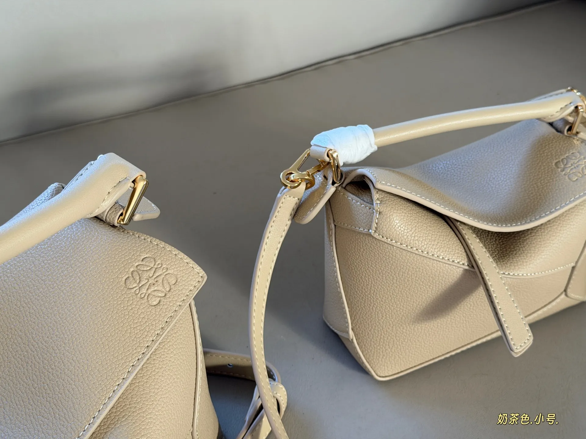 Loewe Puzzle Grained Leather Bag D35518040 — view 5
