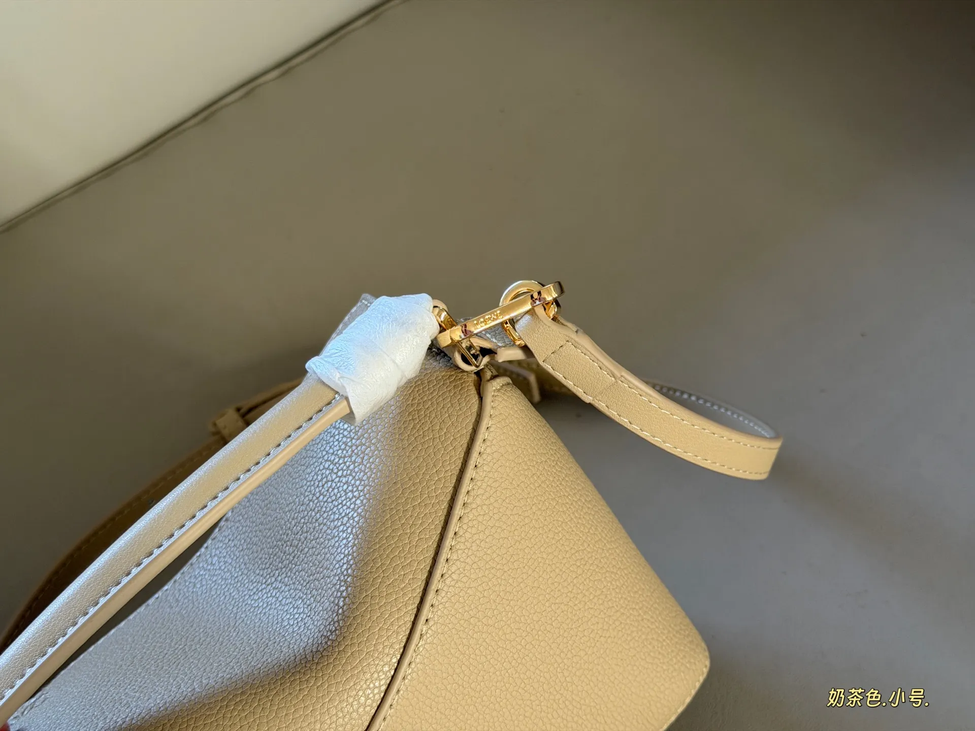 Loewe Puzzle Grained Leather Bag D35518040 — view 7
