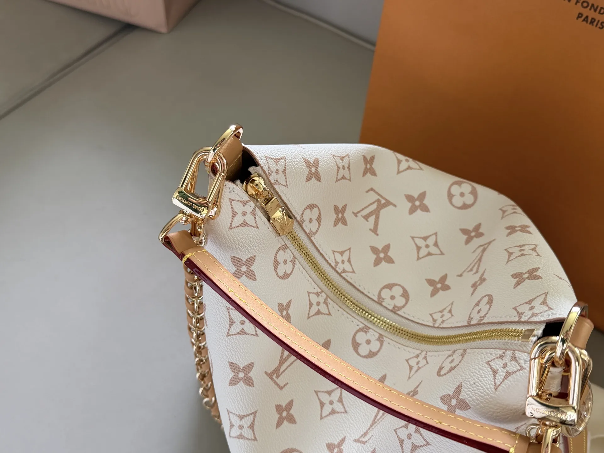 Multipass Monogram Hobo Bag D36018204 — view 6