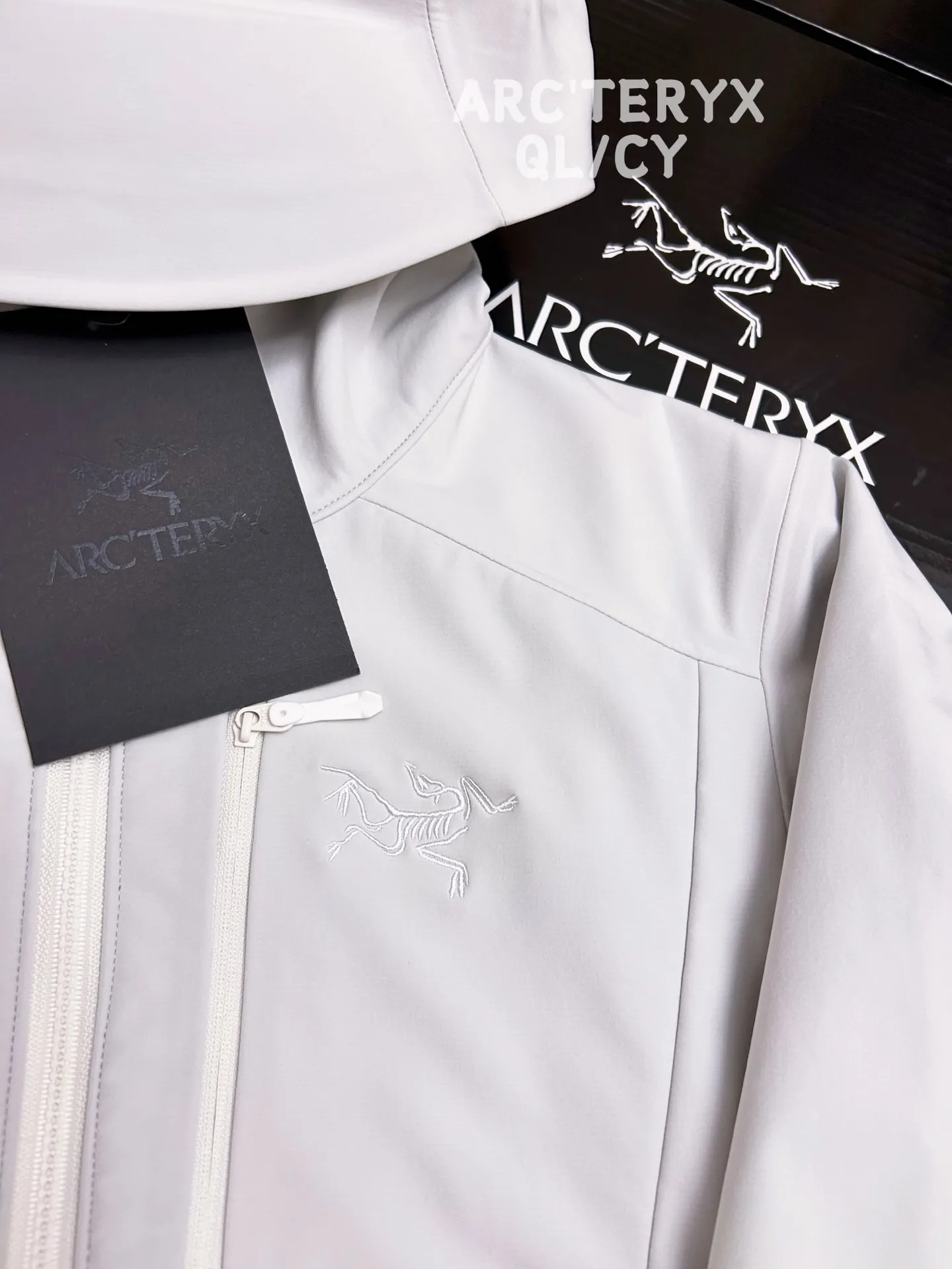 Gamma MX Hooded Softshell Jacket D37019515 — view 2