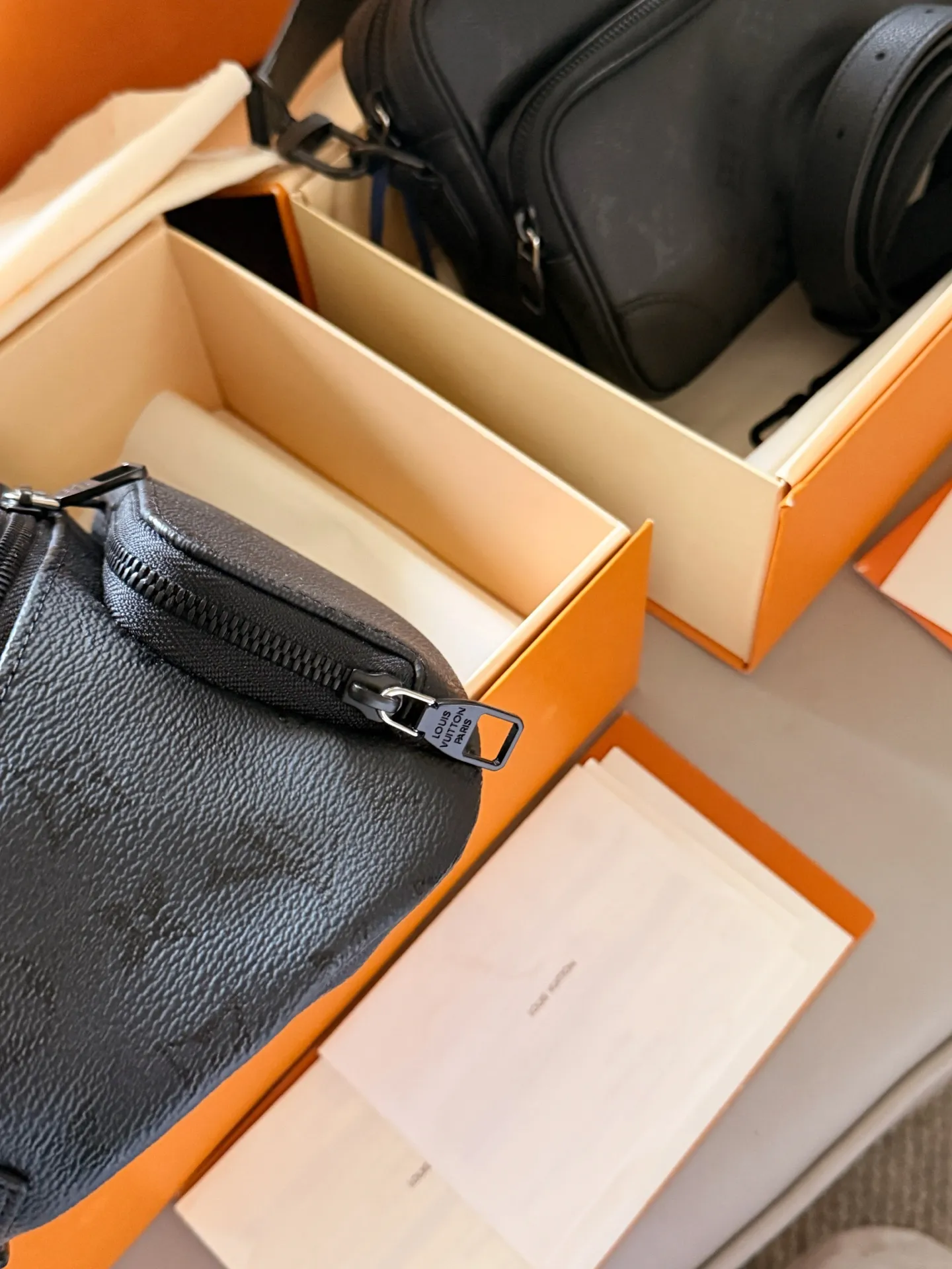 Louis Vuitton Midnight Bum Bag D37018253 — view 4