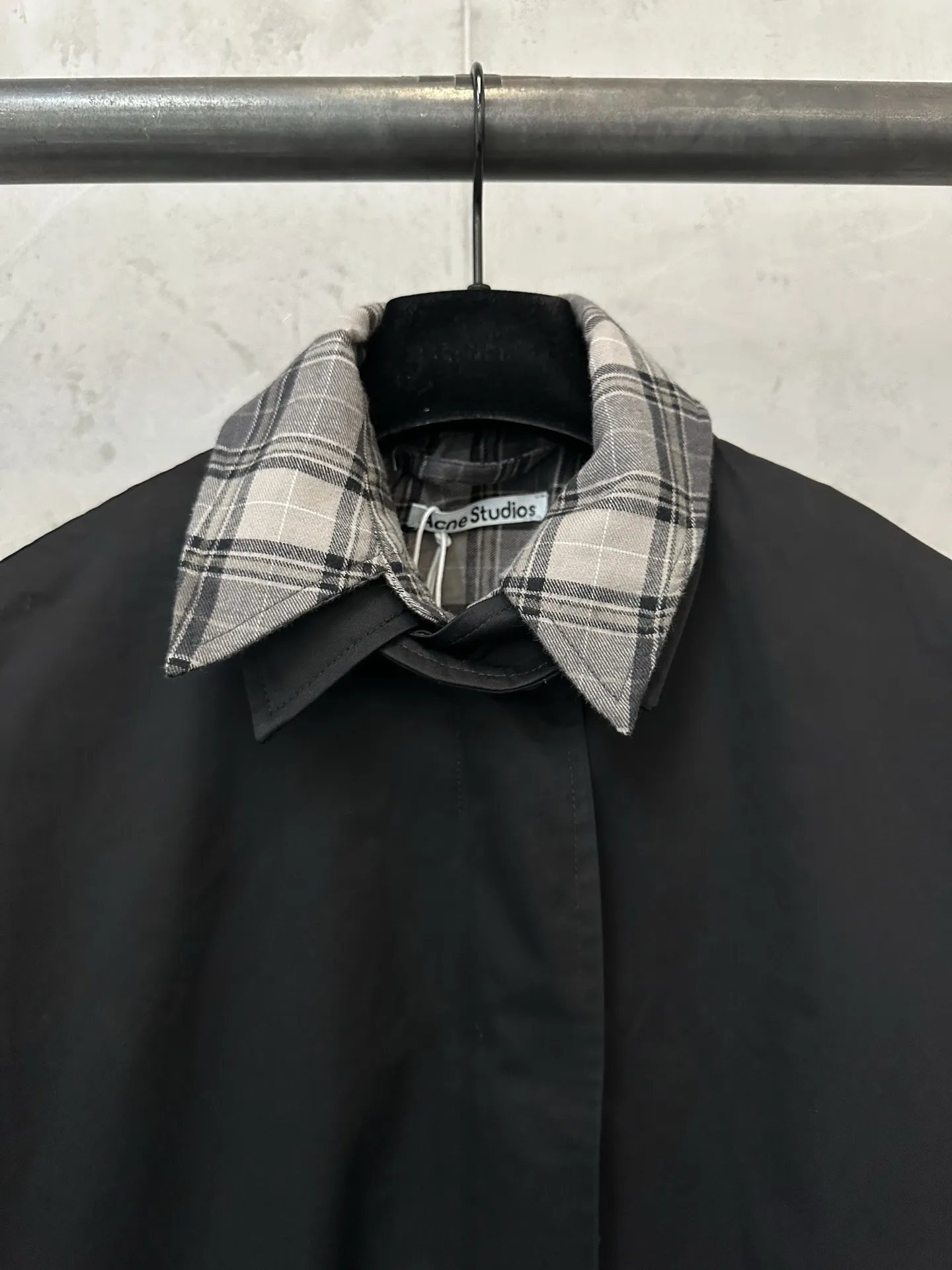 Layered-Effect Cropped Jacket with Plaid Trim D37022242 — view 5
