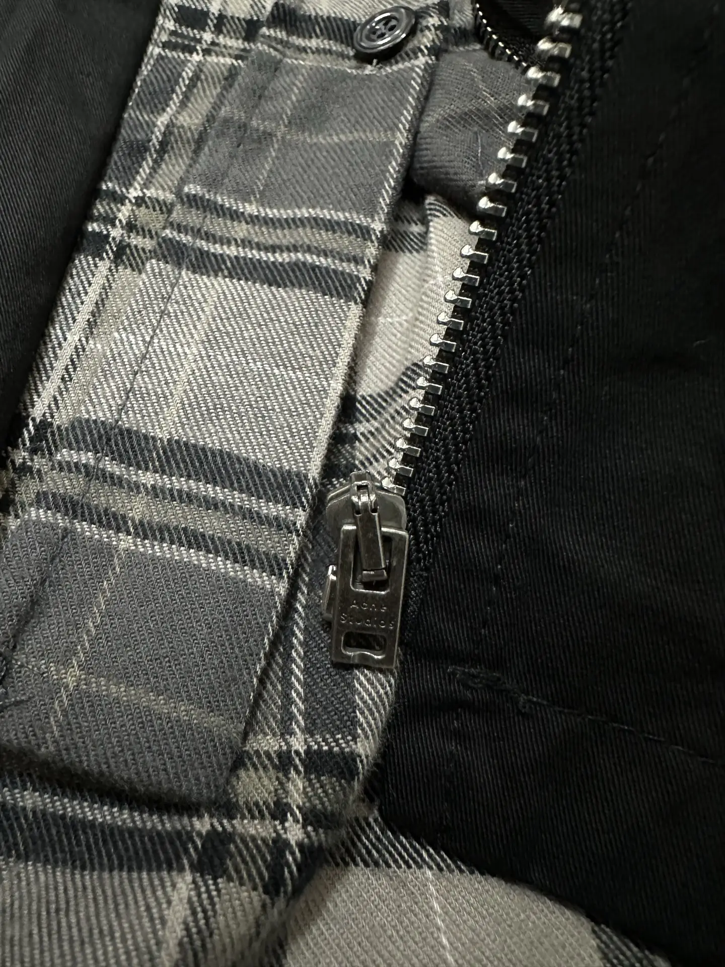 Layered-Effect Cropped Jacket with Plaid Trim D37022242 — view 12