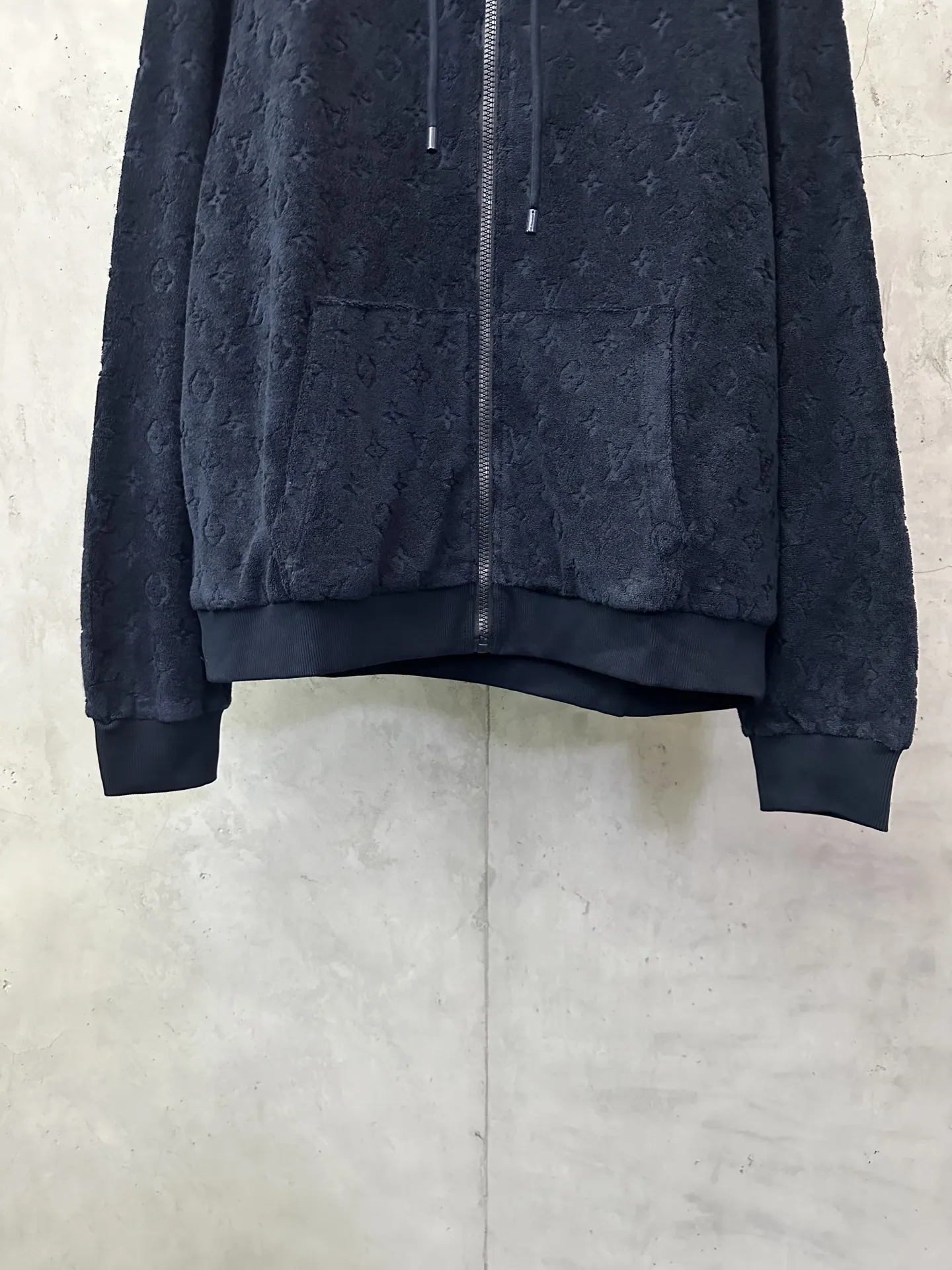 Monogram Jacquard Toweling Zip-Up Hoodie D37018898 — view 4