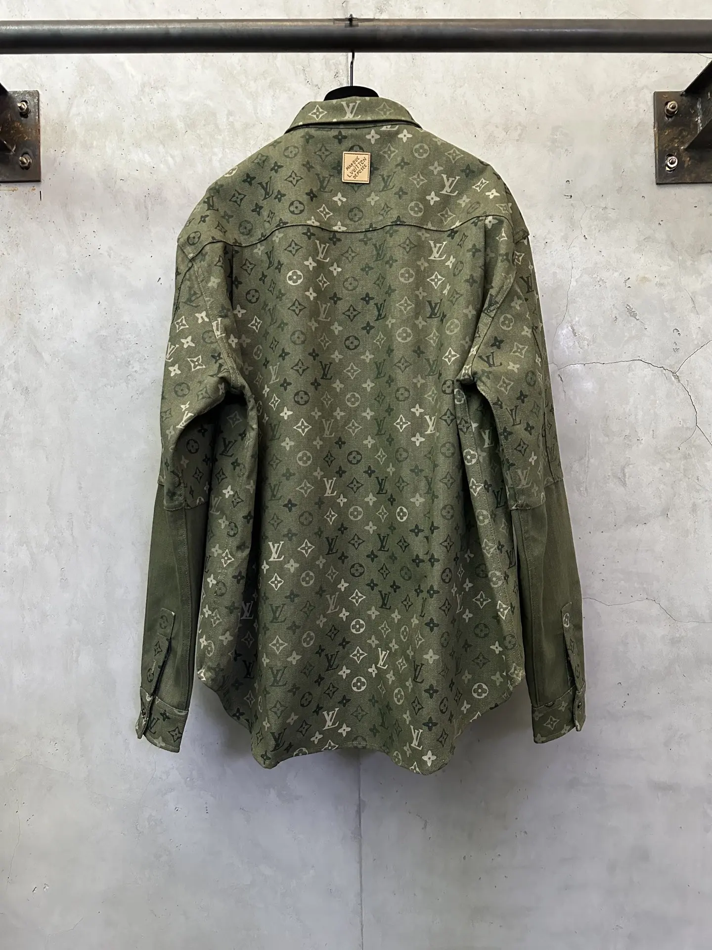 Monogram Print Workwear Overshirt D37023730 — view 2