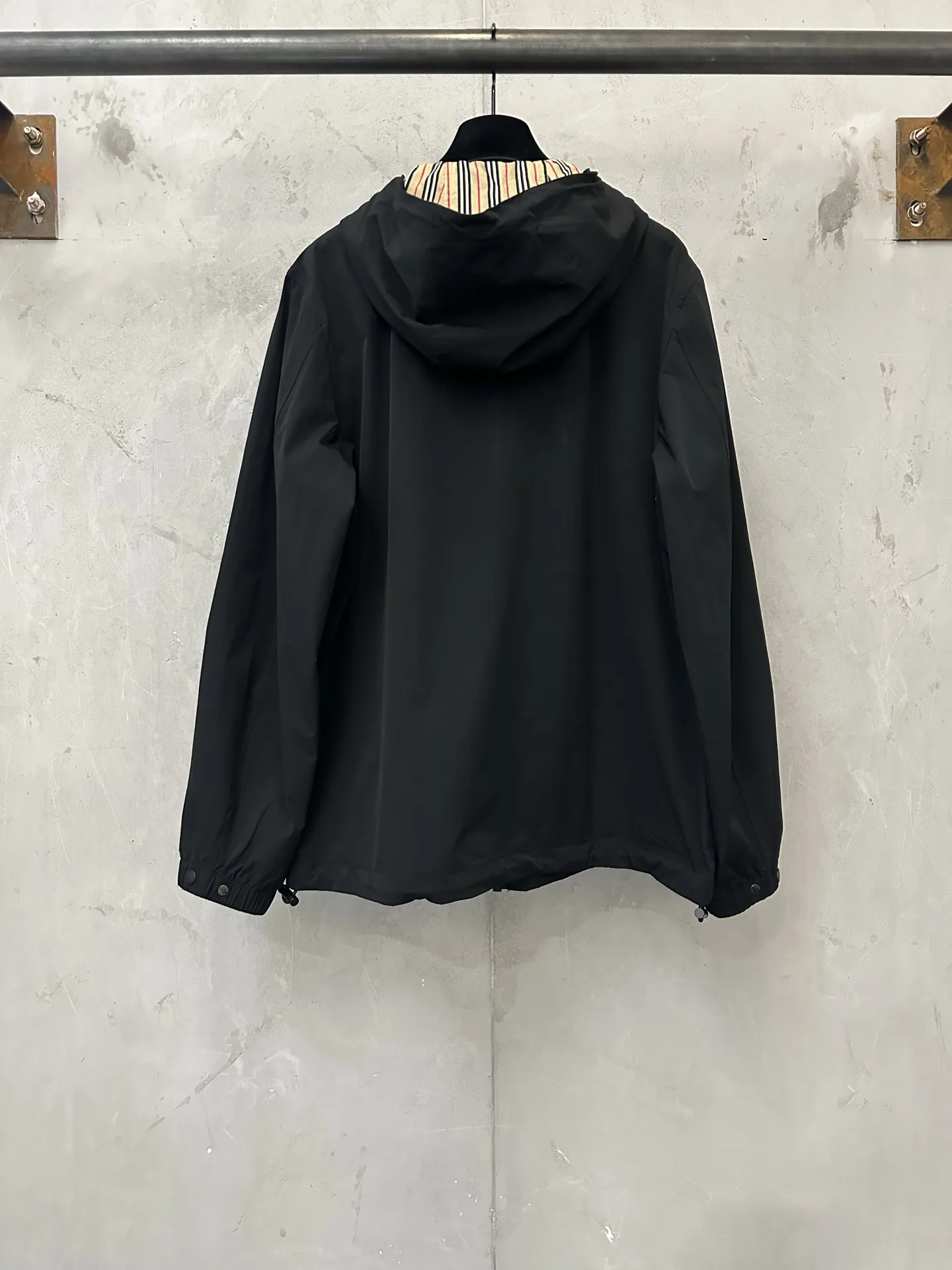 Logo Print Hooded Windbreaker Jacket D38020483 — view 2