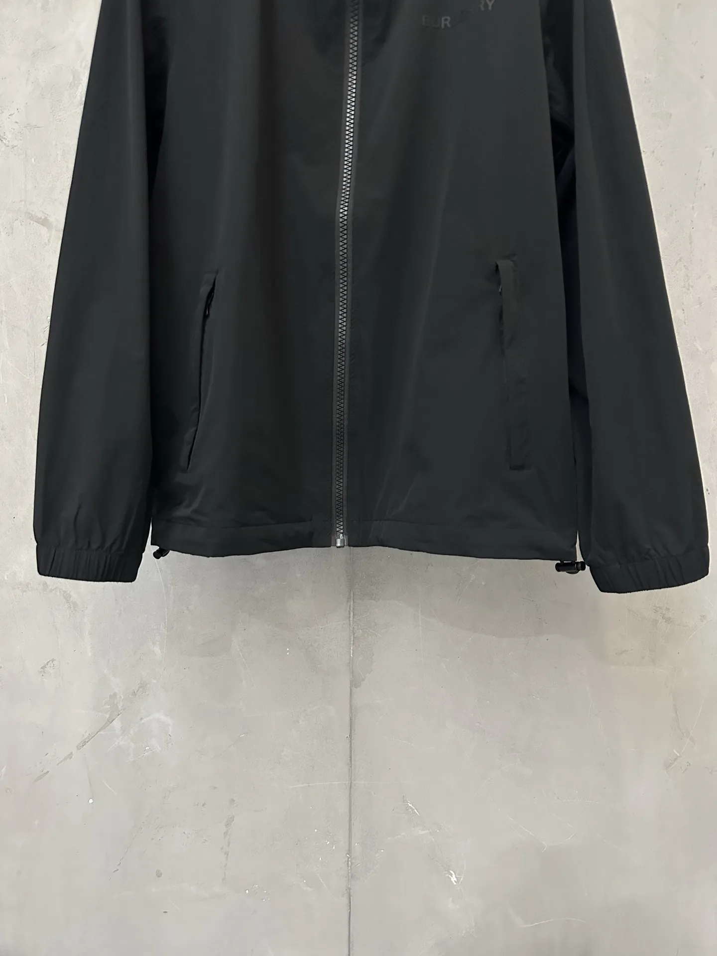 Logo Print Hooded Windbreaker Jacket D38020483 — view 4