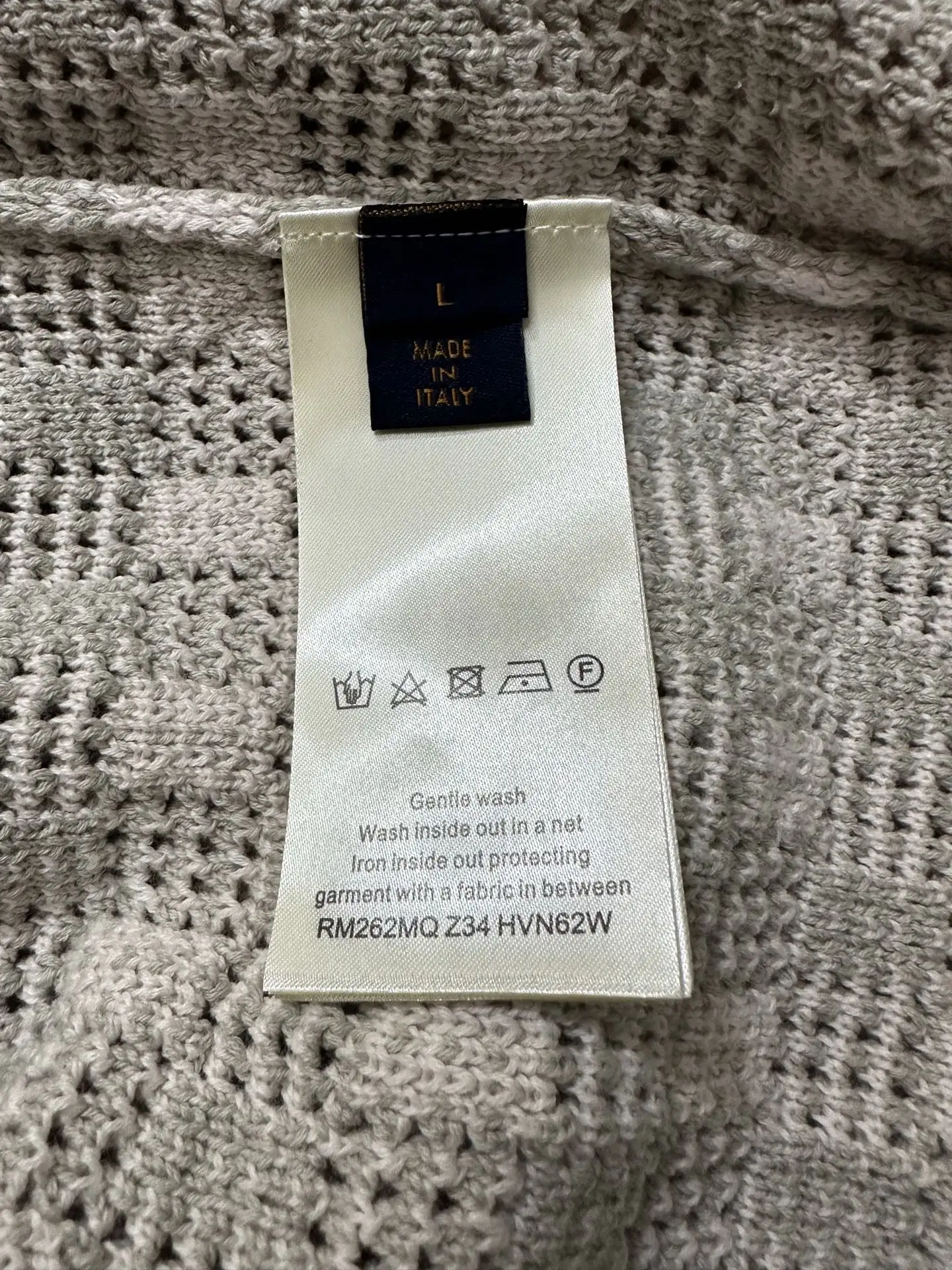 Textured Jacquard Wool-Blend Cardigan D38022222 — view 10