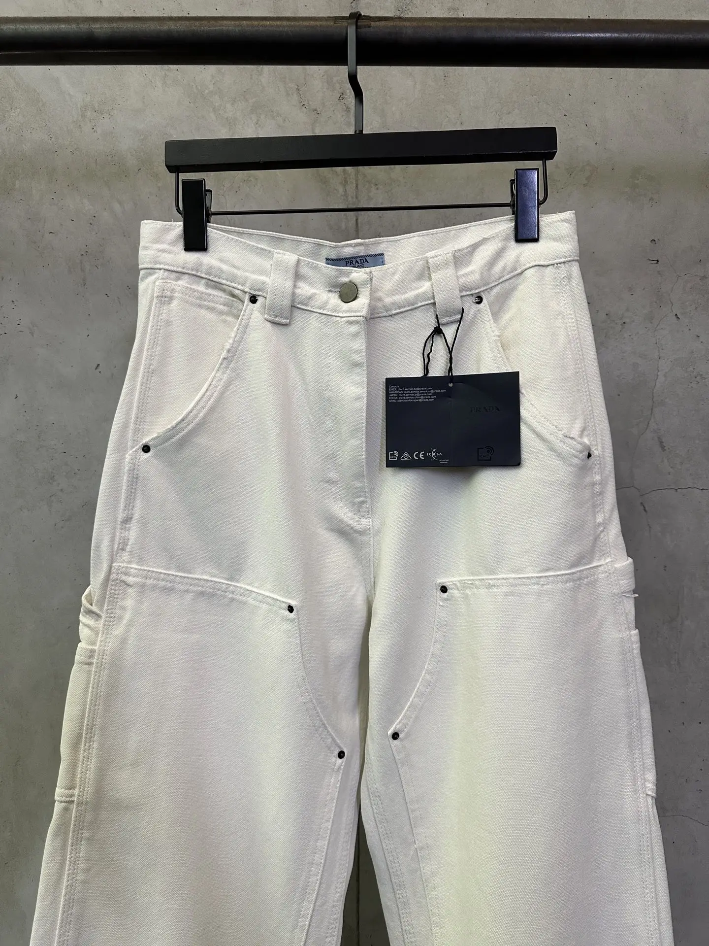 Logo-Patch Straight-Leg Carpenter Jeans D38012404 — view 3