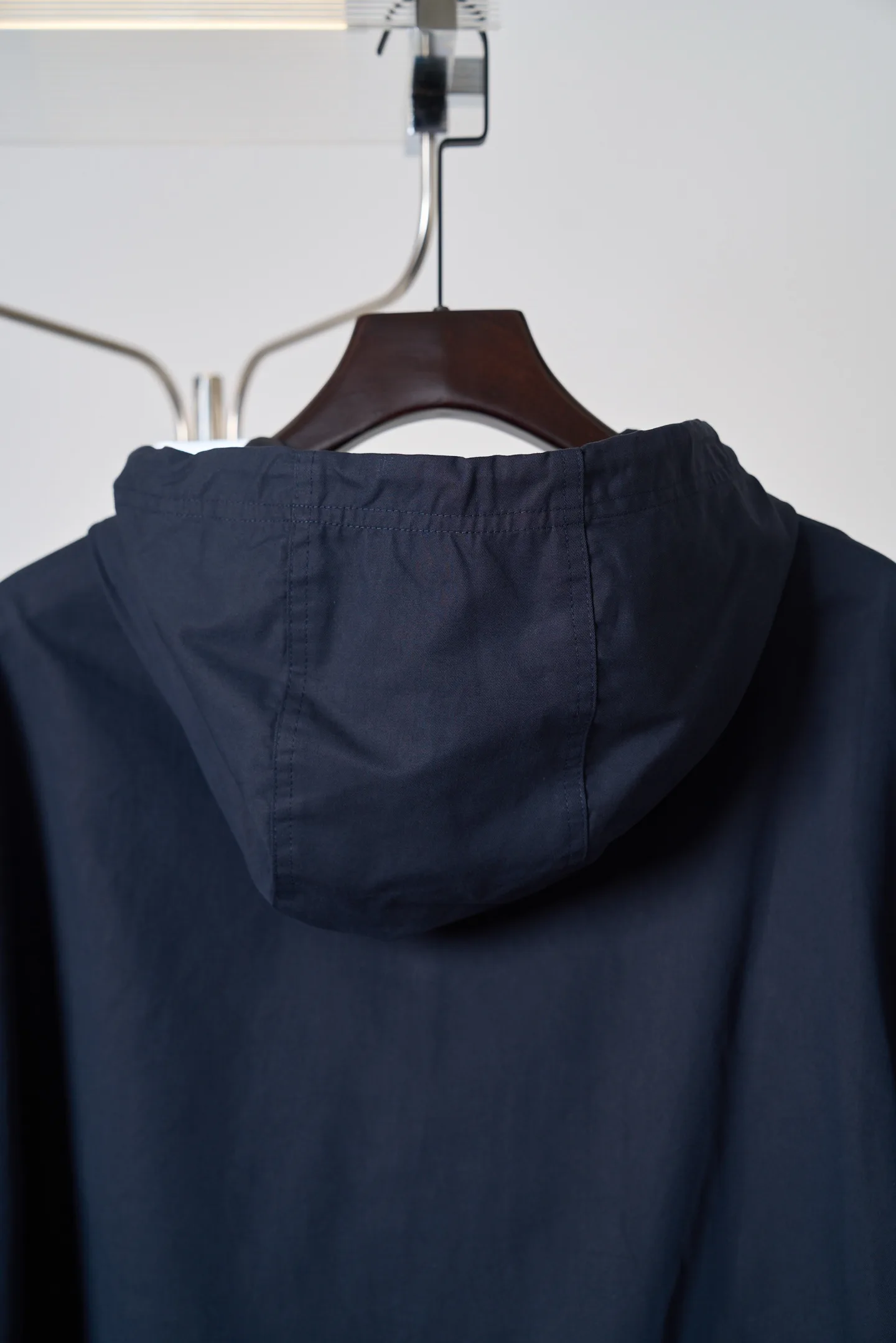 Medaillon Embroidered Hooded Gabardine Jacket D38019112 — view 16