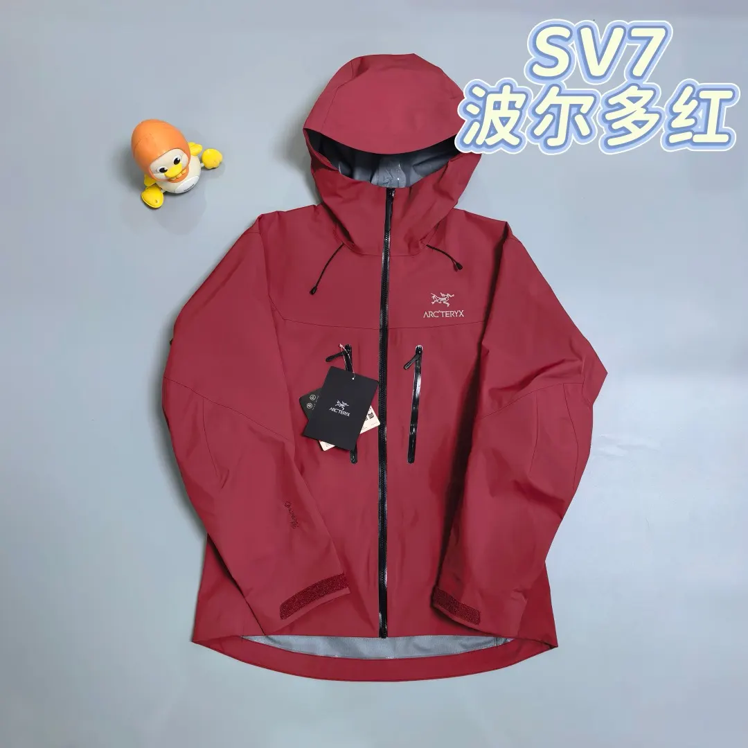 Alpha SV GORE-TEX Pro Hooded Shell Jacket D38018966