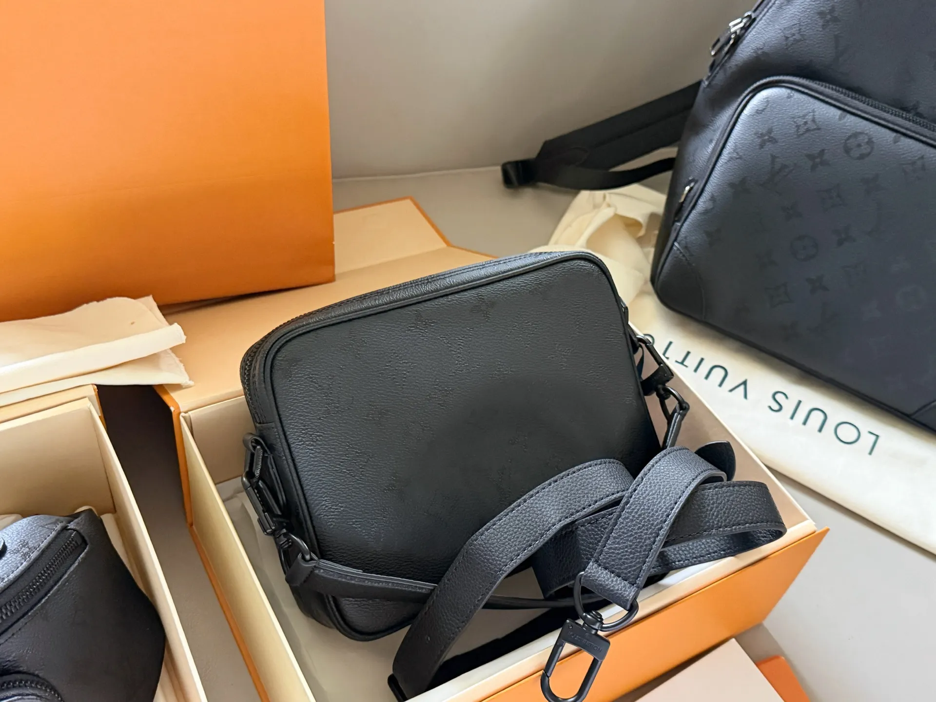 Nil Monogram Shadow Crossbody Bag D38018254 — view 6