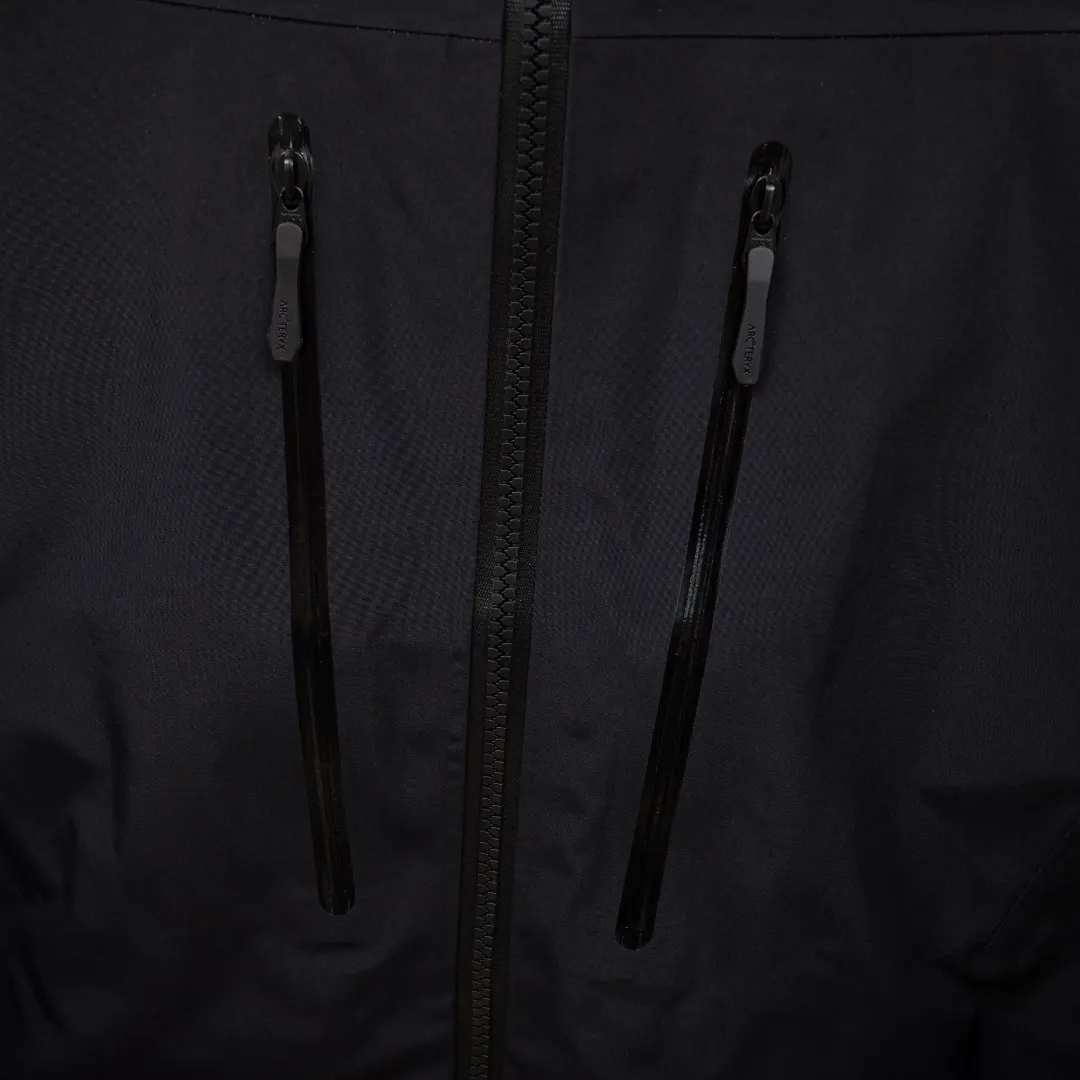 Alpha SV GORE-TEX Pro Hardshell Jacket D38023638 — view 6