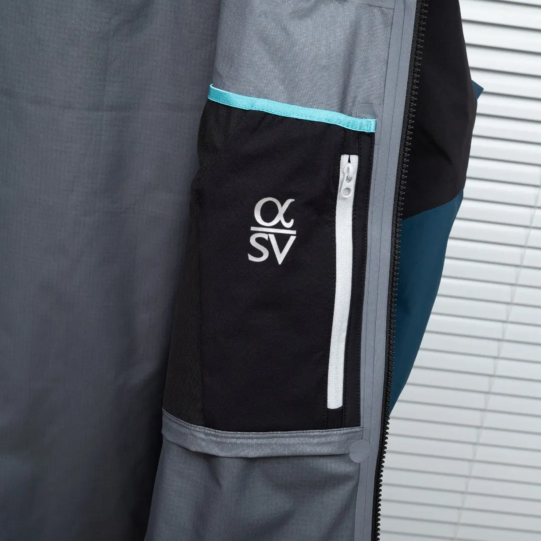 Alpha SV GORE-TEX Pro Hardshell Jacket D38023637 — view 14