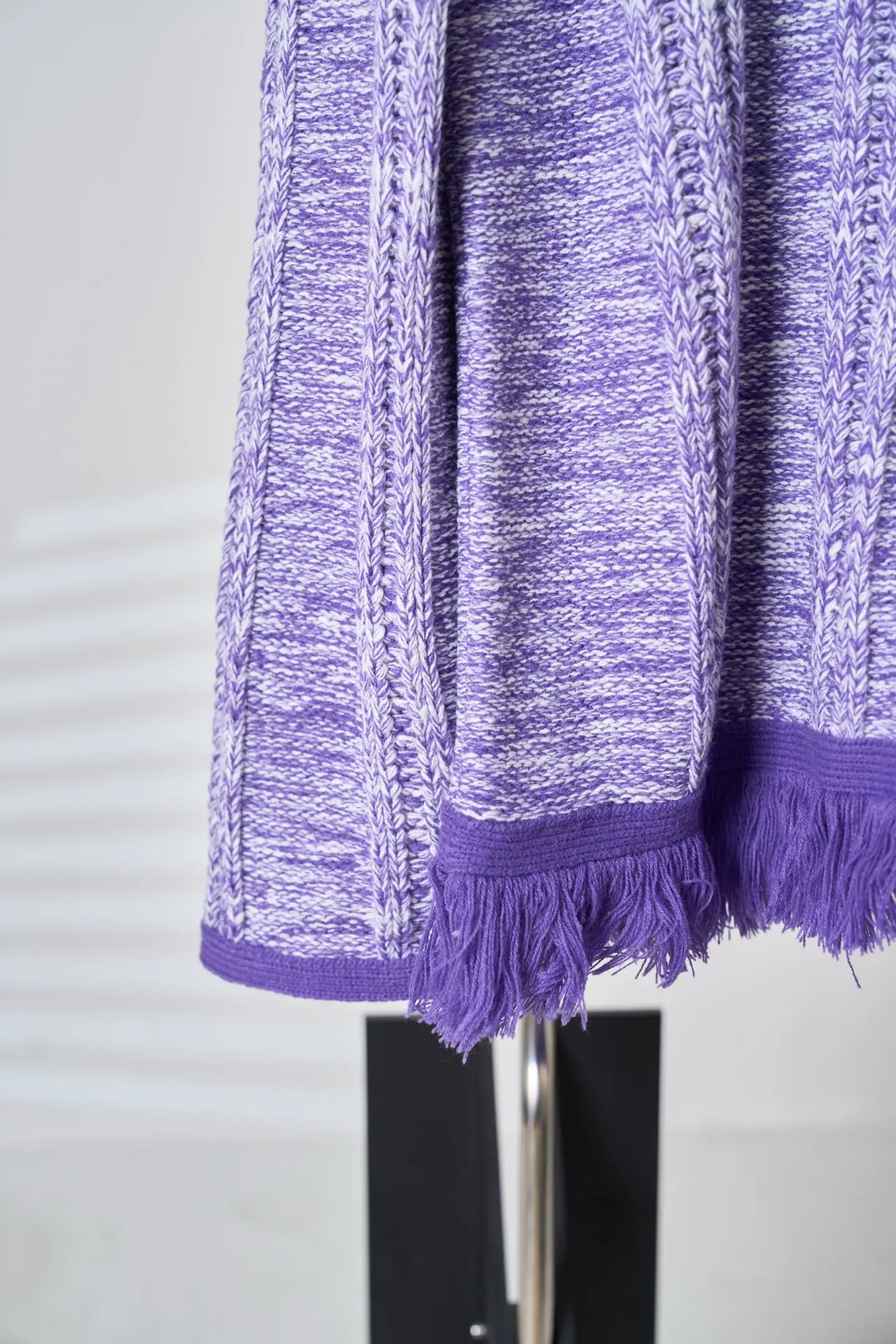 Fringed Half-Zip Cable-Knit Sweater D38519117 — view 9