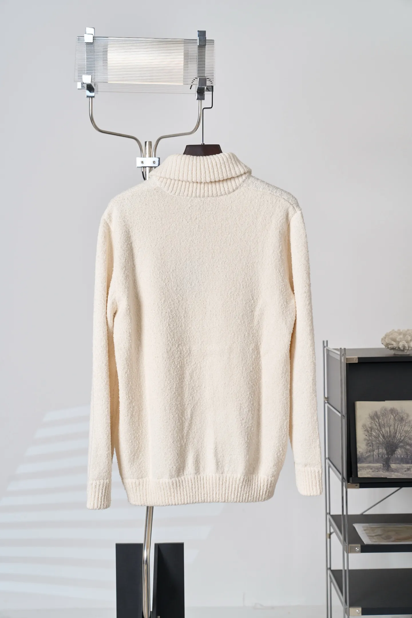 Logo Embroidered Zip-Up Wool Cardigan D38519115 — view 2