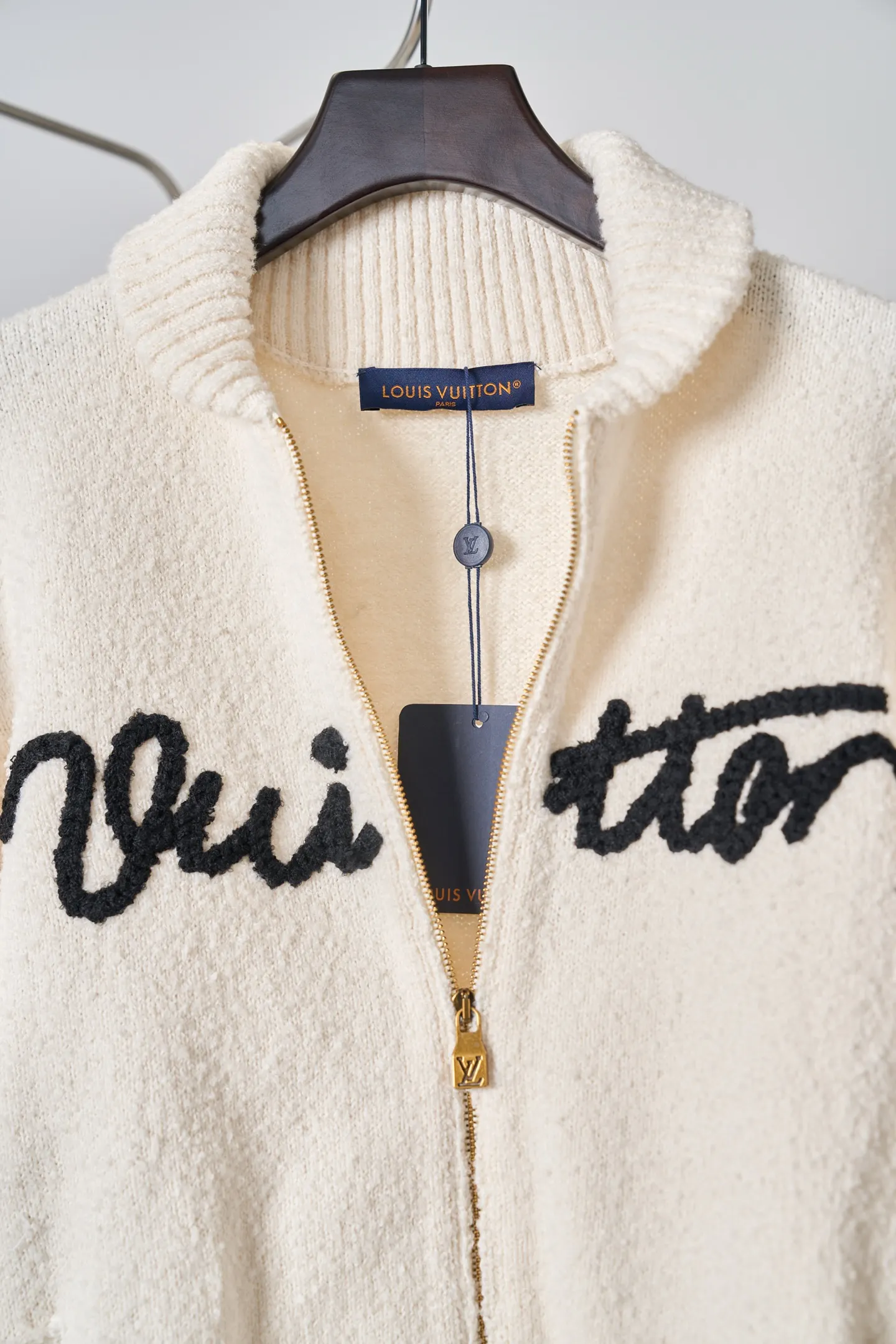 Logo Embroidered Zip-Up Wool Cardigan D38519115 — view 5