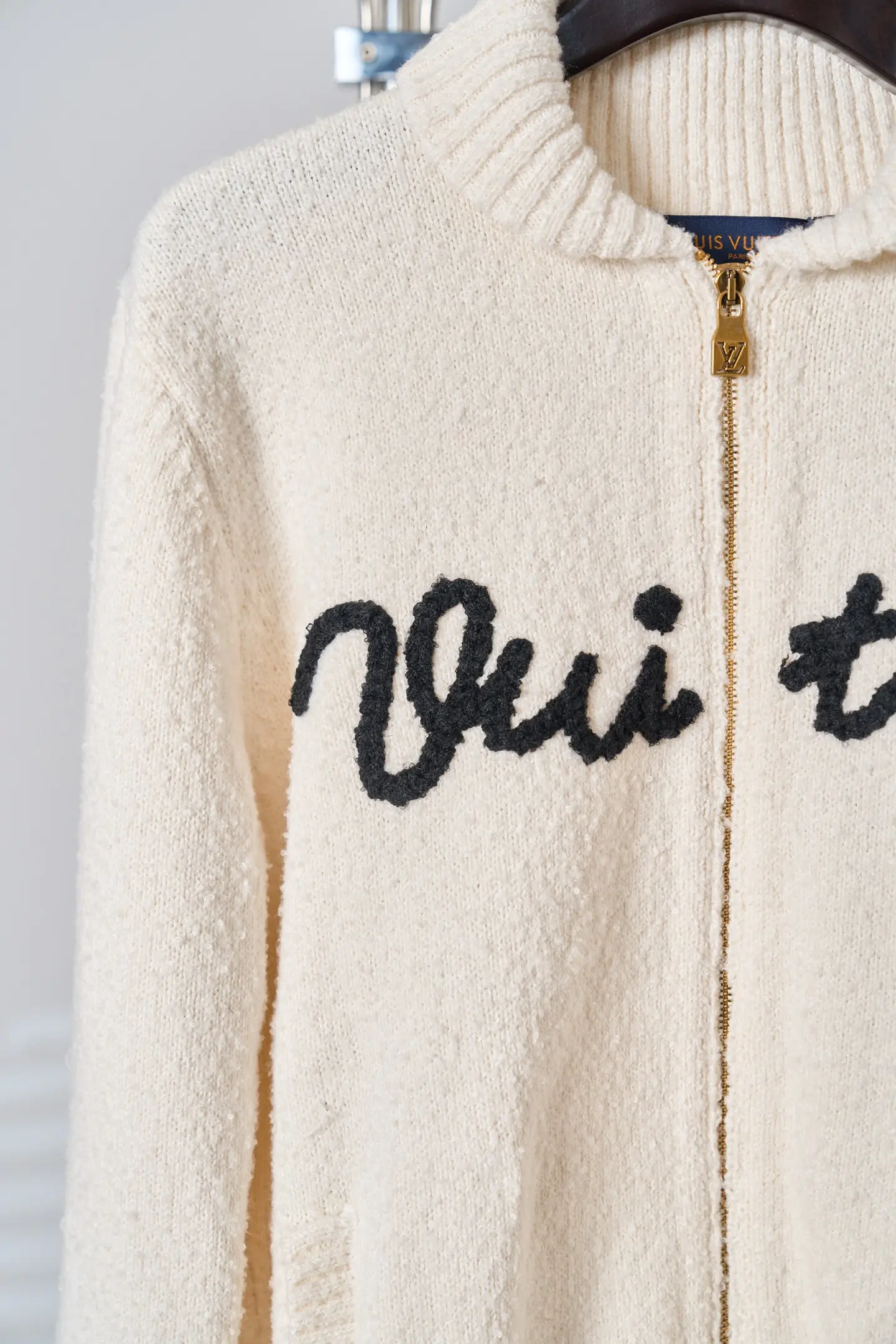 Logo Embroidered Zip-Up Wool Cardigan D38519115 — view 7