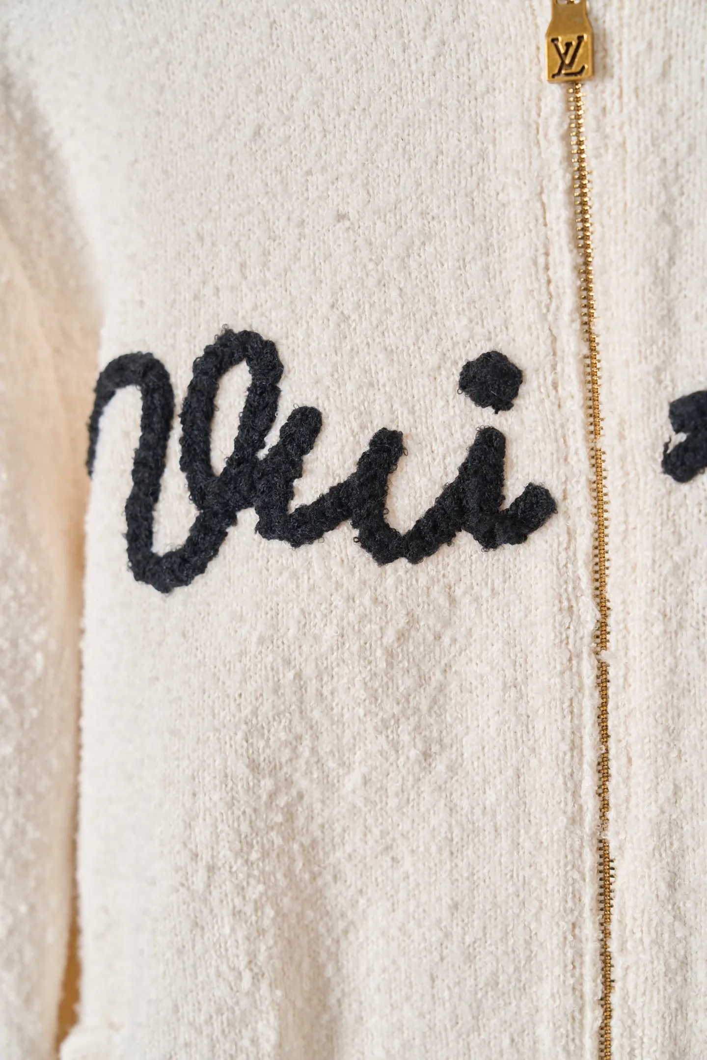 Logo Embroidered Zip-Up Wool Cardigan D38519115 — view 8