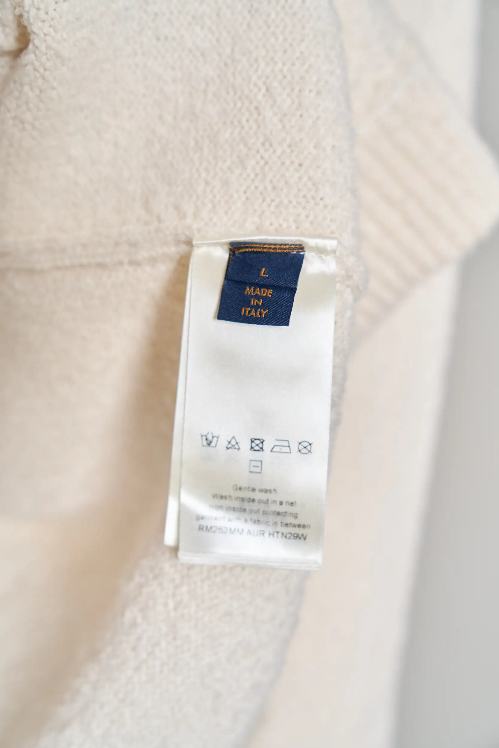 Logo Embroidered Zip-Up Wool Cardigan D38519115 — view 16