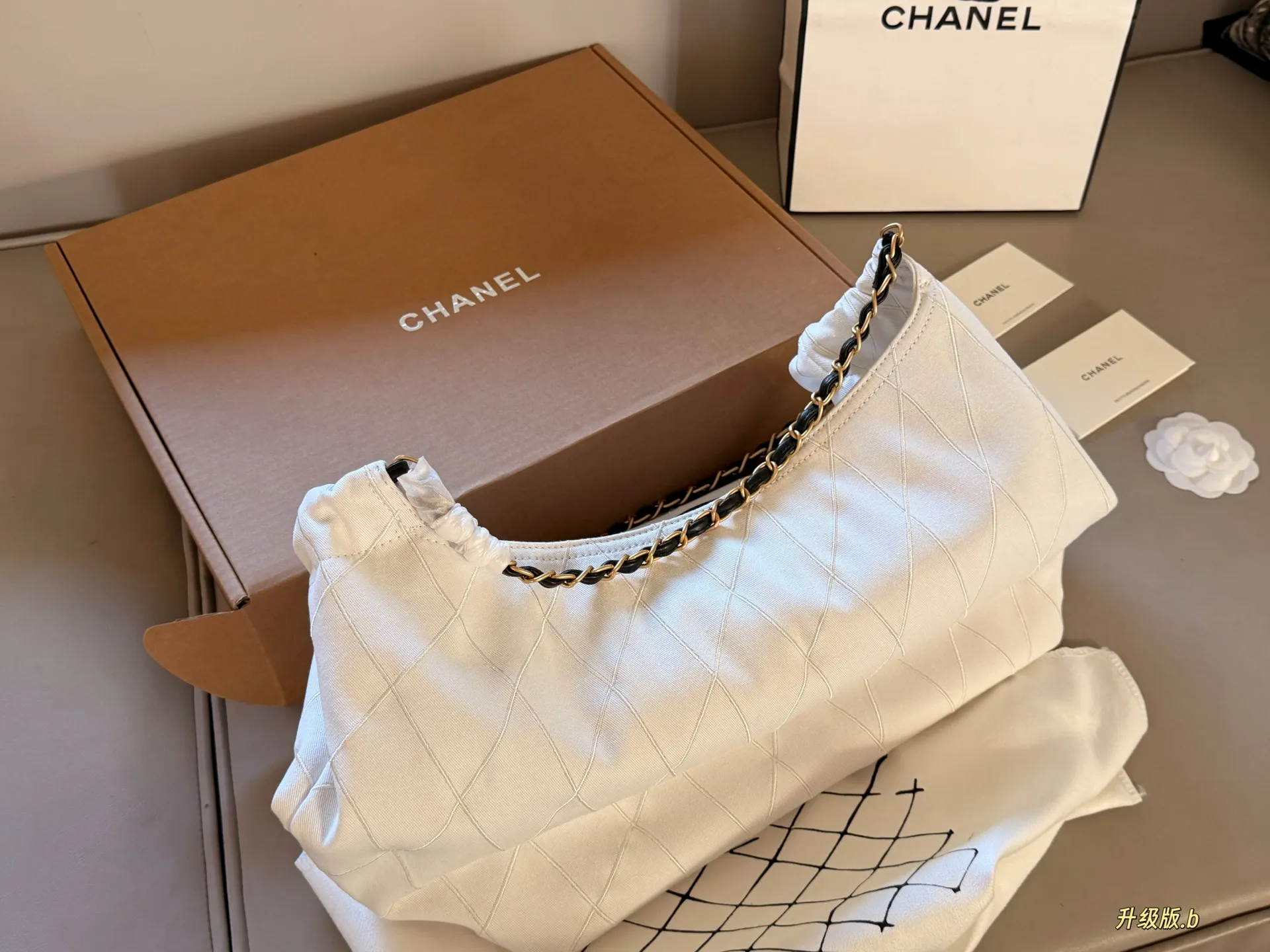 Chanel Coco Beach Quilted Tote Bag D38518329 — view 6