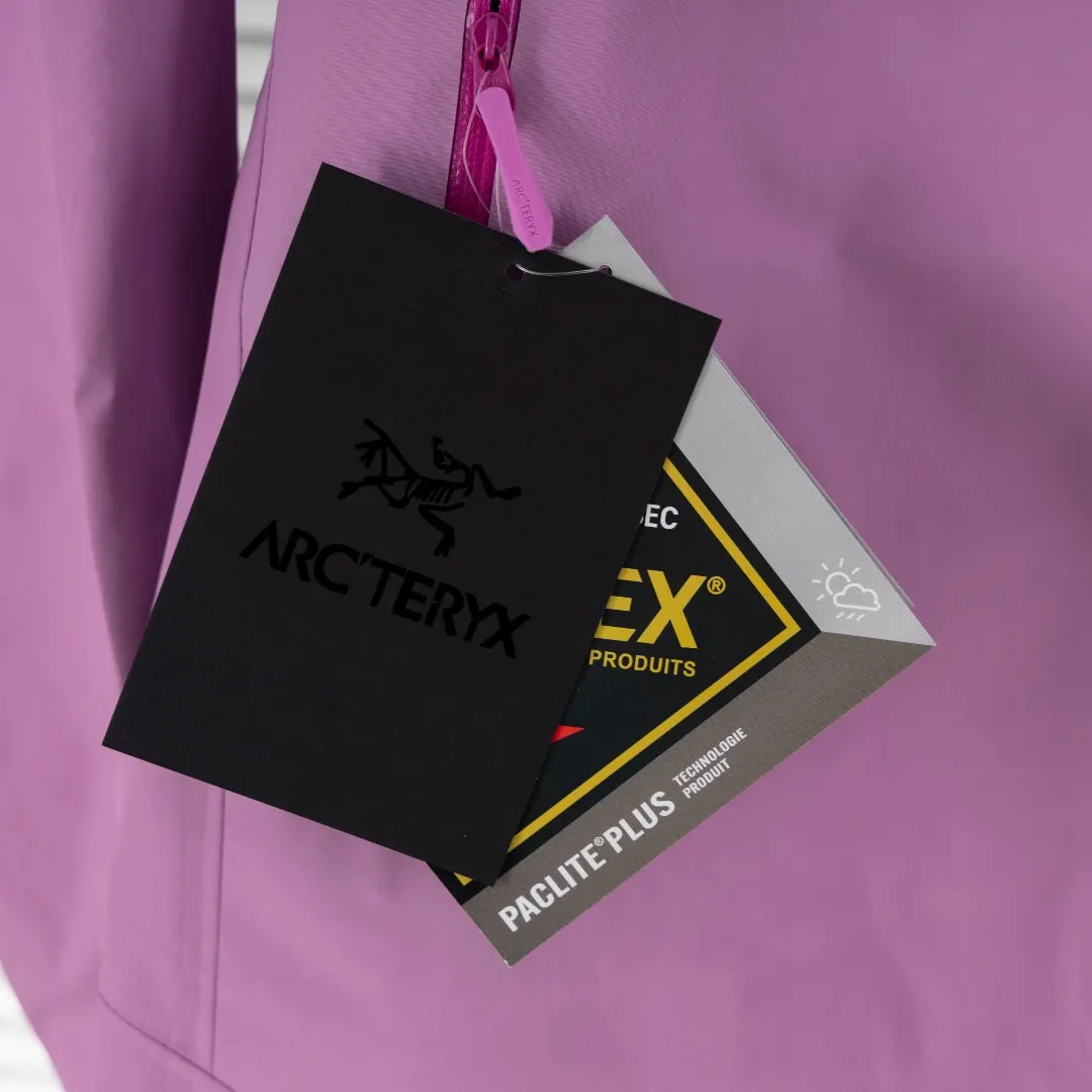 Beta SL GORE-TEX Hooded Shell Jacket D39013428 — view 10
