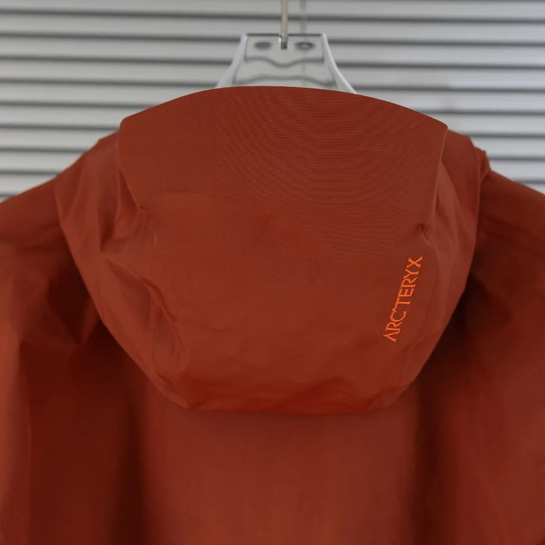 Beta SL GORE-TEX Hooded Shell Jacket D39013427 — view 13