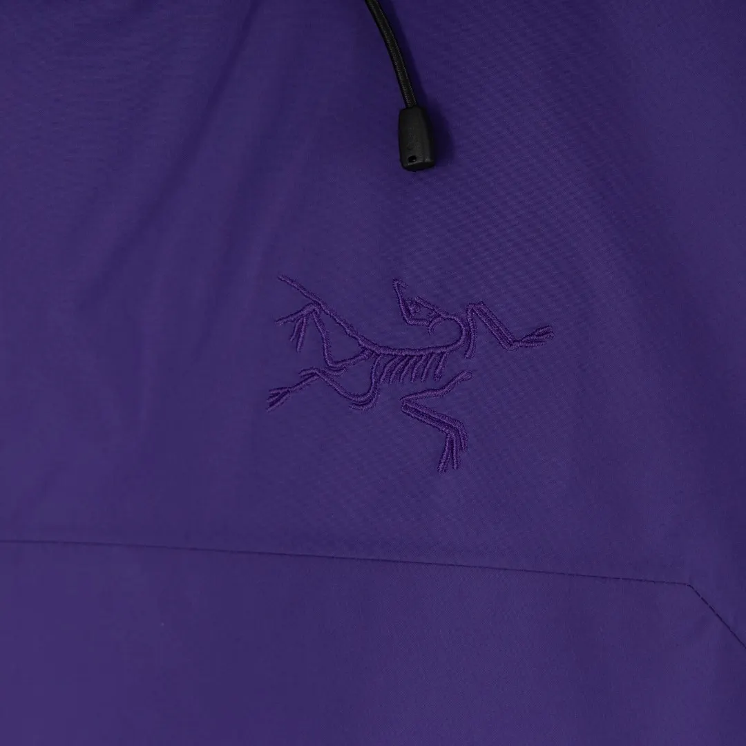 Beta Lightweight GORE-TEX Hooded Jacket D39013416 — view 5