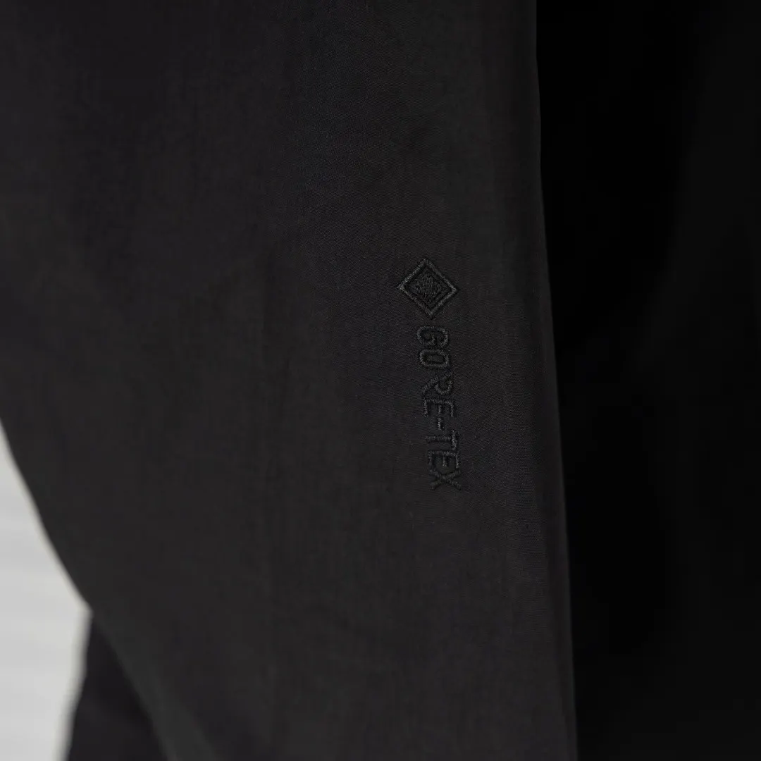 Beta Lightweight GORE-TEX Hooded Shell Jacket D39013415 — view 8