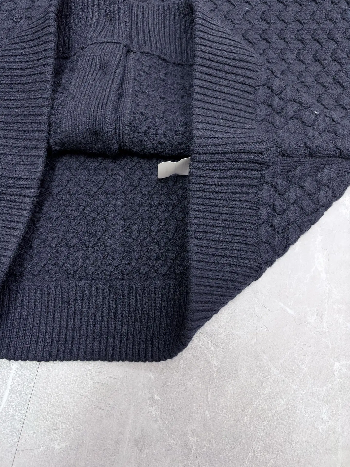 Intrecciato Textured Wool Cardigan D39019202 — view 8