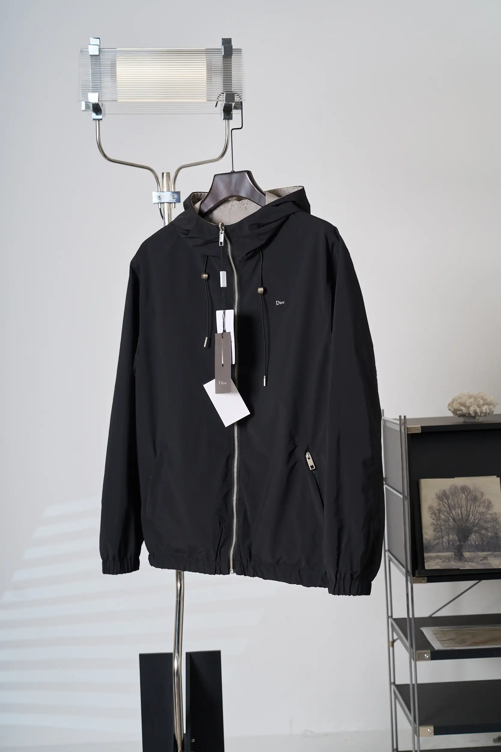 Dior Oblique Reversible Hooded Jacket D39519111 — view 6