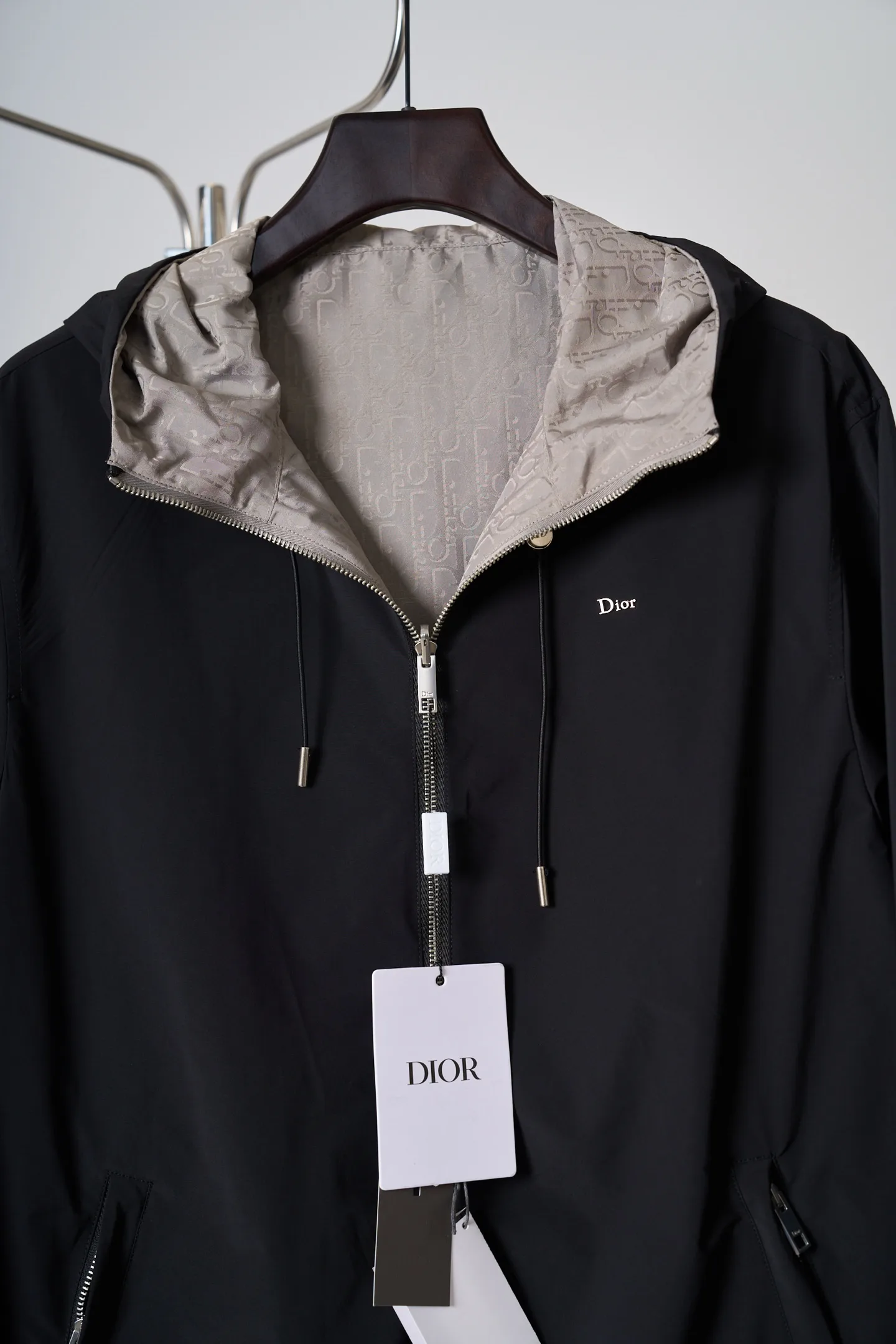 Dior Oblique Reversible Hooded Jacket D39519111 — view 9