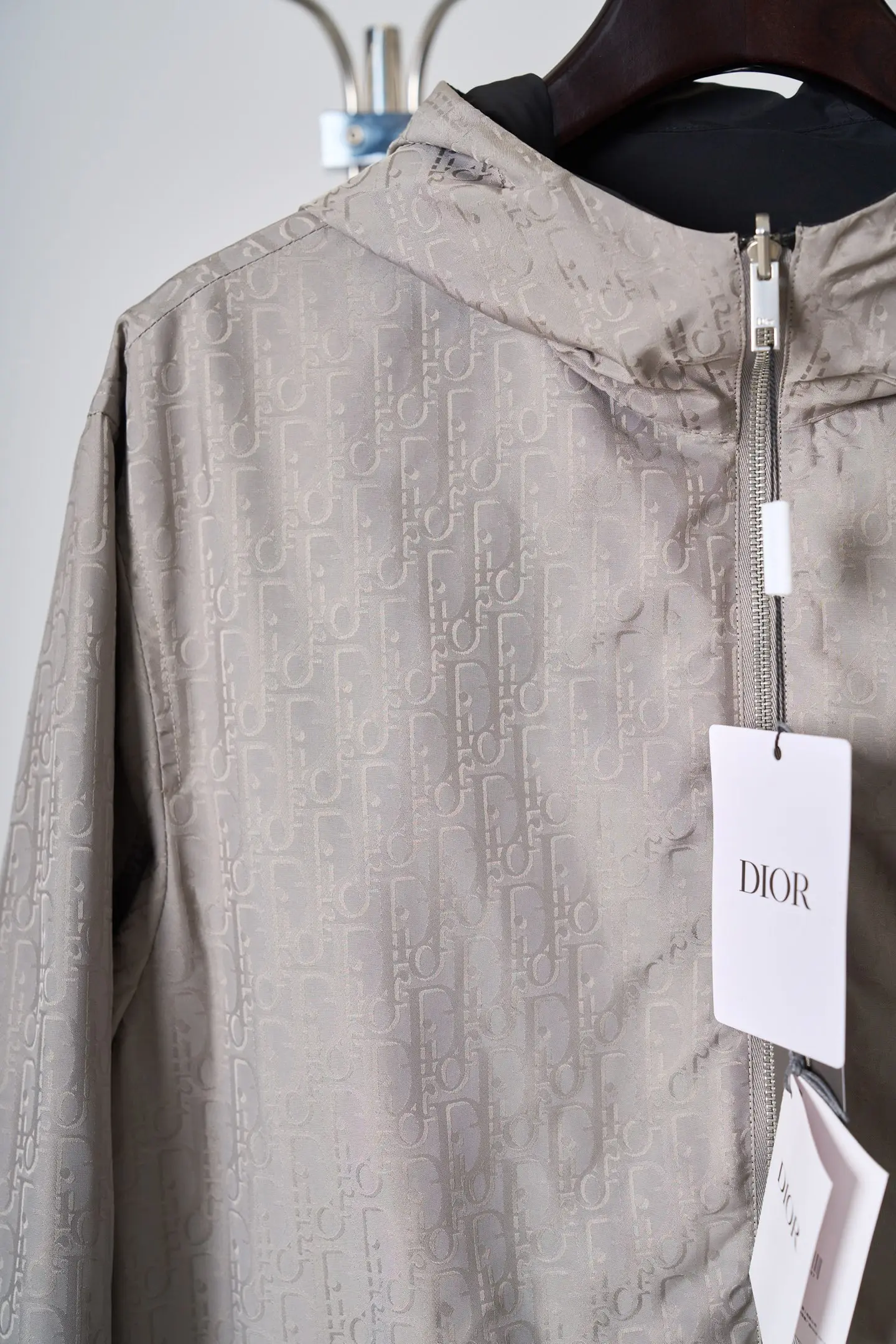 Dior Oblique Reversible Hooded Jacket D39519111 — view 11