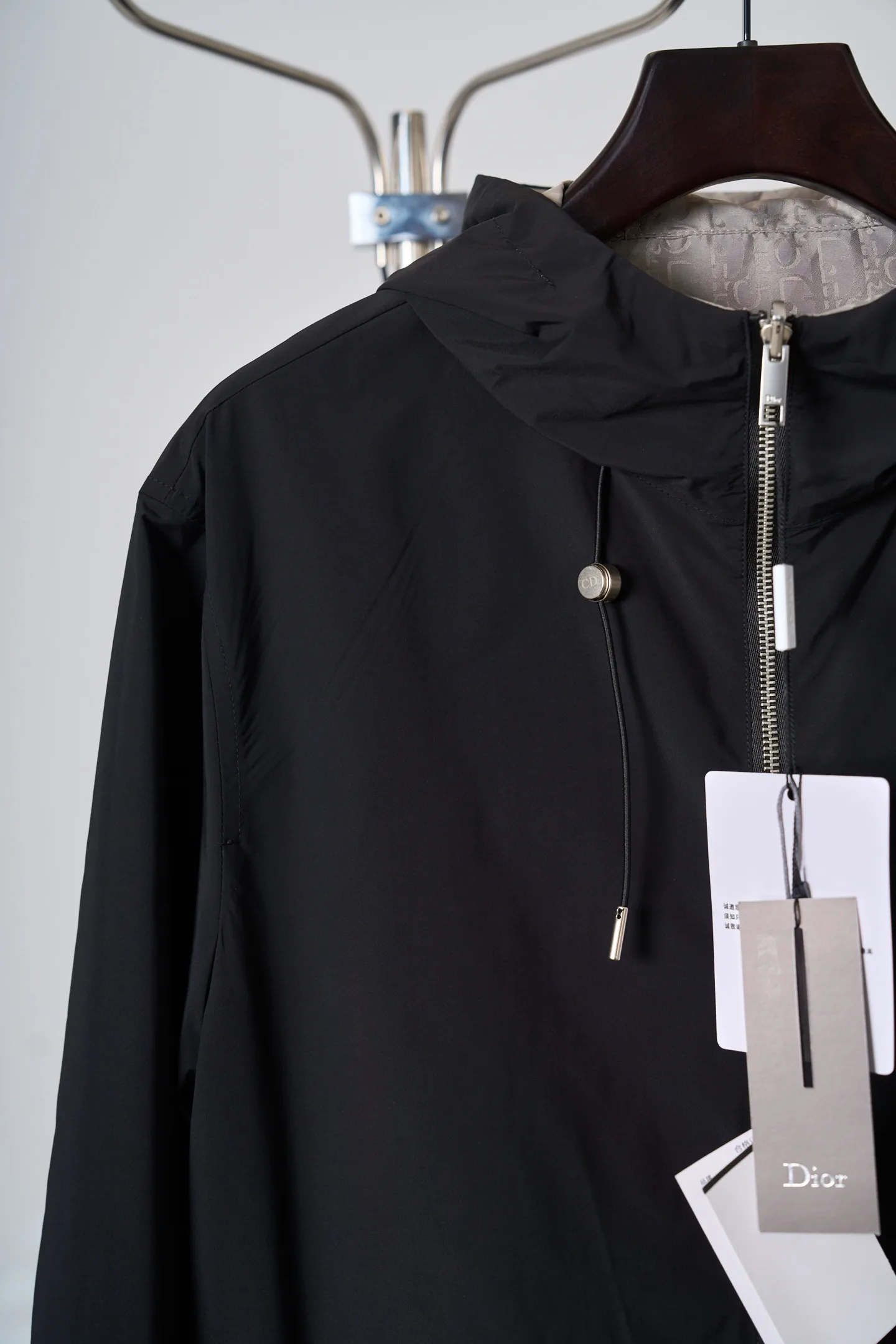 Dior Oblique Reversible Hooded Jacket D39519111 — view 13