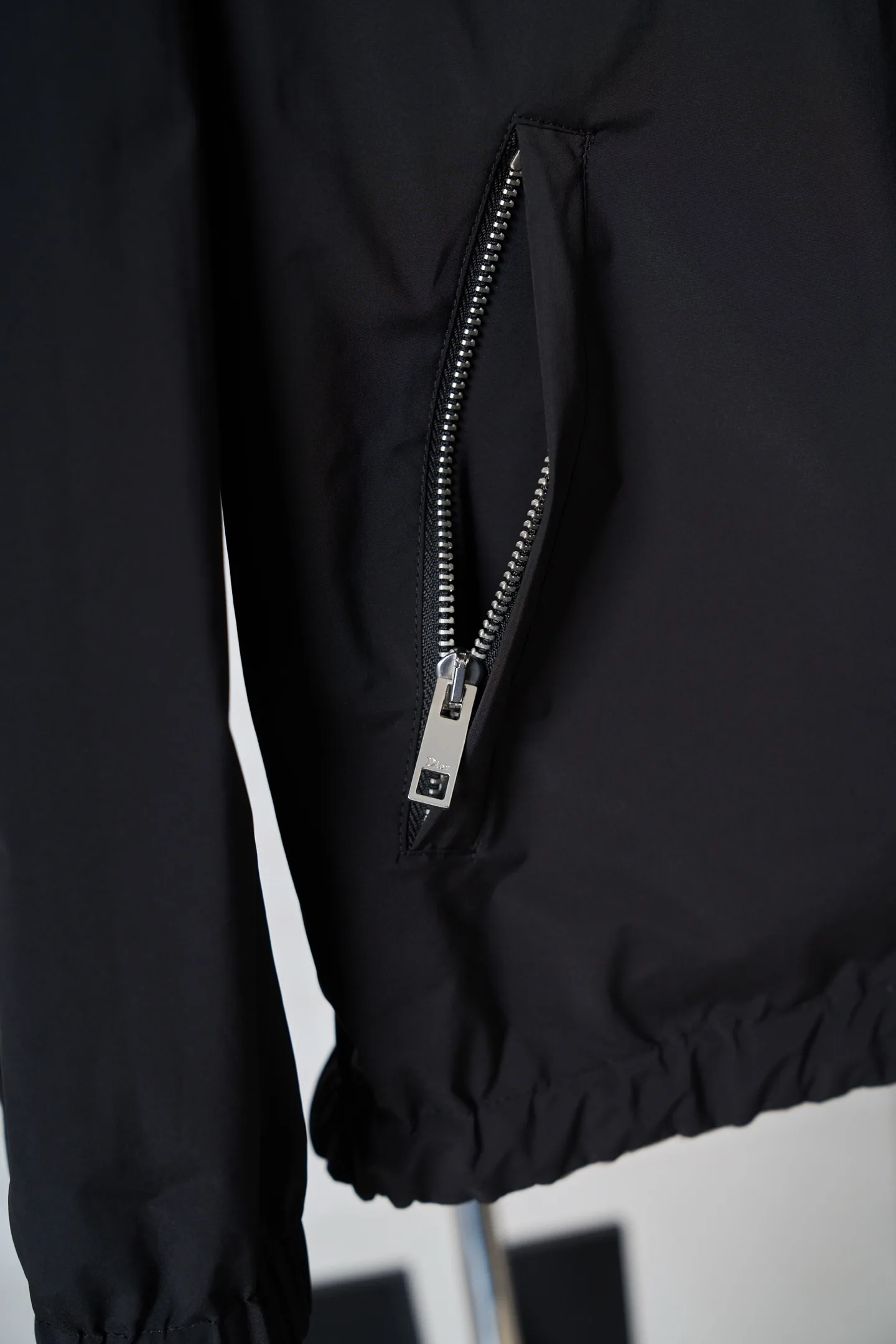 Dior Oblique Reversible Hooded Jacket D39519111 — view 16
